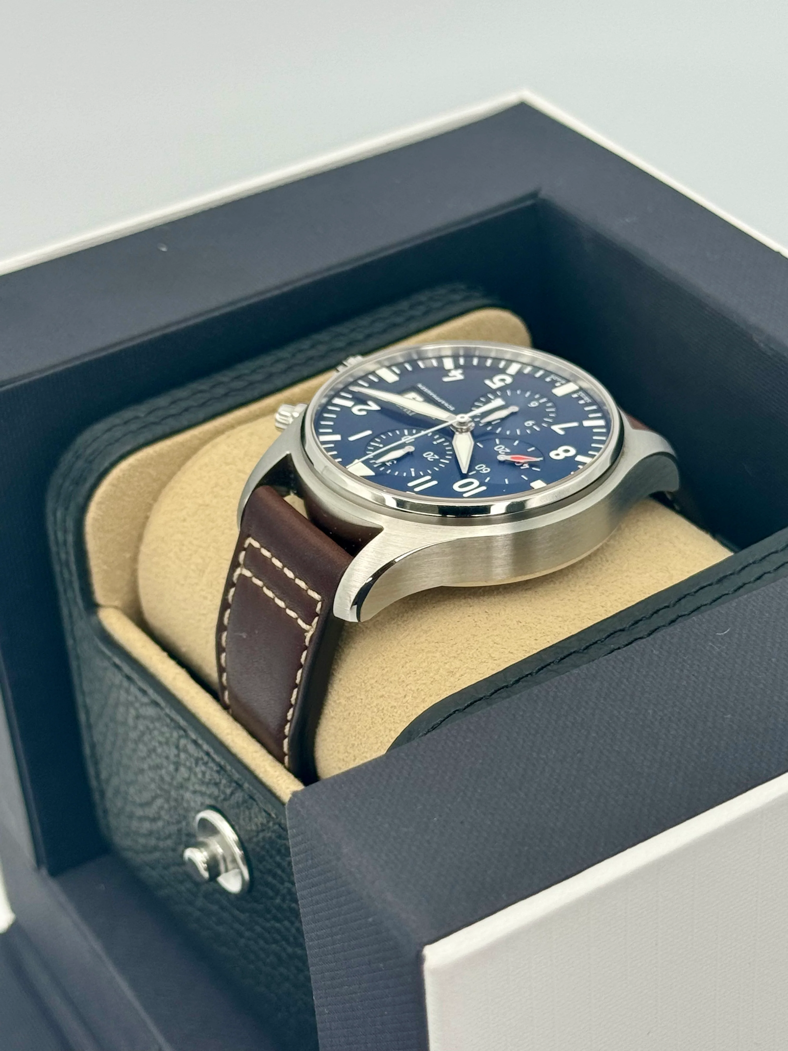 2022 IWC Pilot's Chronograph 43mm IW377714 Stainless Steel Blue Dial - Image 7