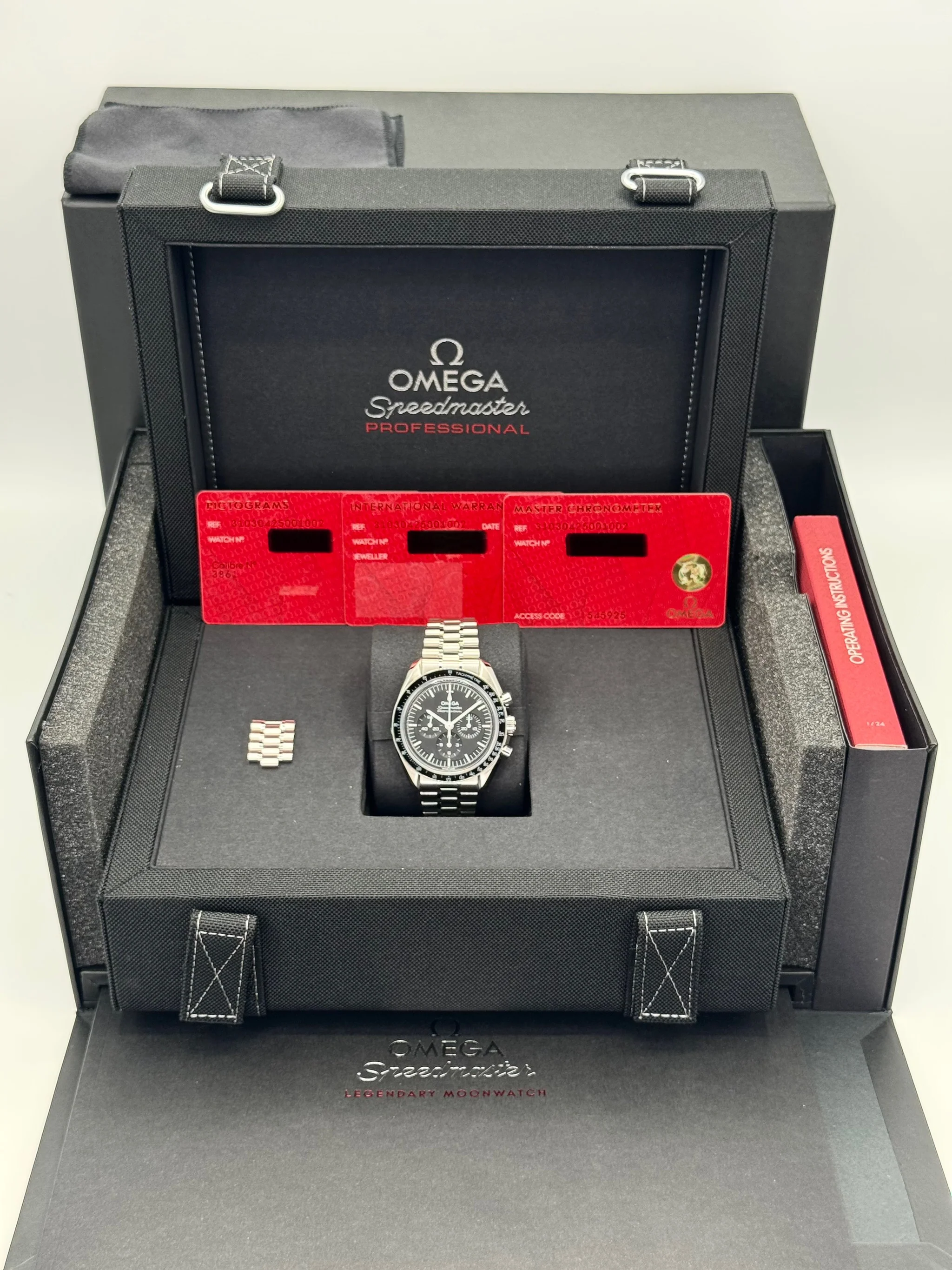 2022 Omega 42mm 310.30.42.50.01.002 Speedmaster Moonwatch Pro - Image 10