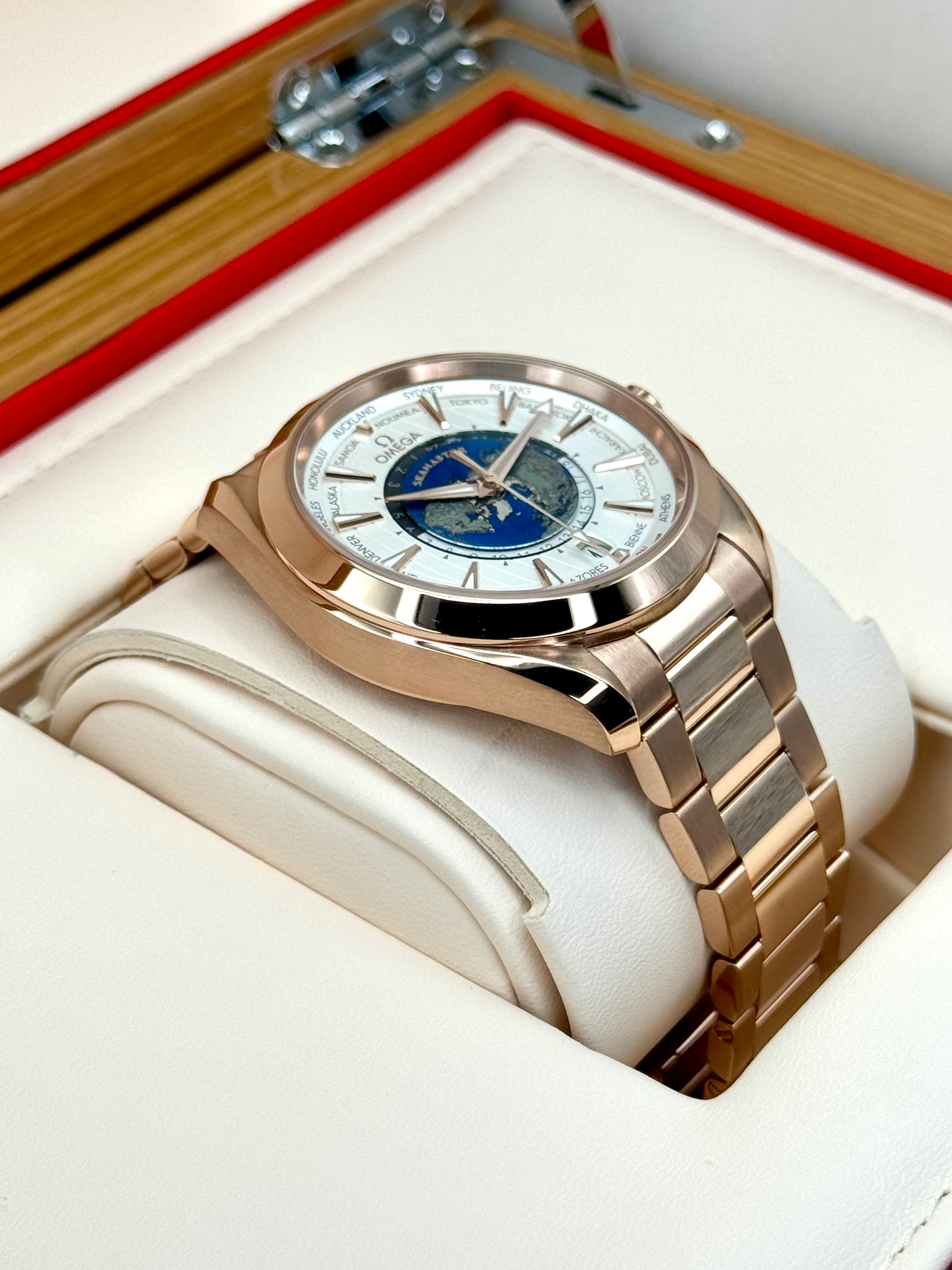2022 Omega Seamaster Aqua Terra Sedna Gold 22050432202001 - Image 6