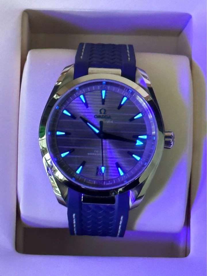 2022 Omega Seamaster Aqua Terra 41mm Blue Rubber Strap Grey Dial - Image 3