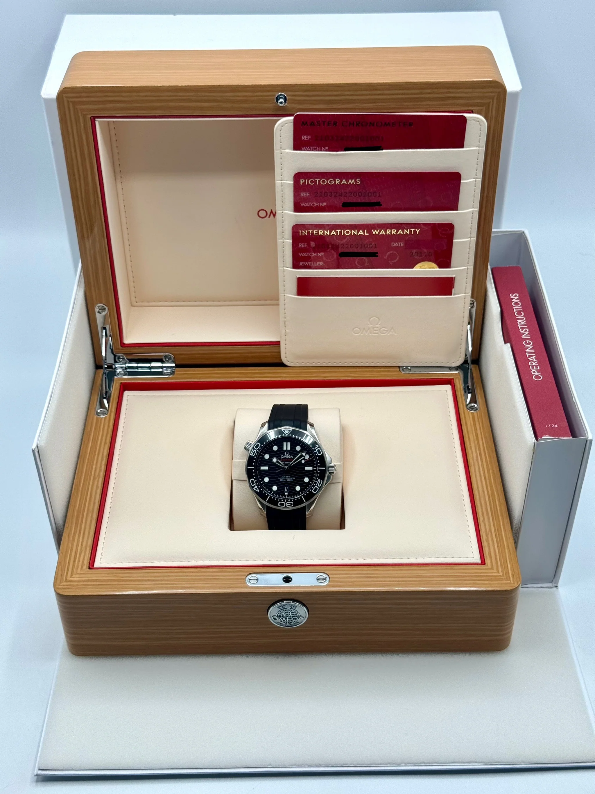 2022 Omega Seamaster Diver 300M 42mm 21032422001001 Black Dial - Image 12