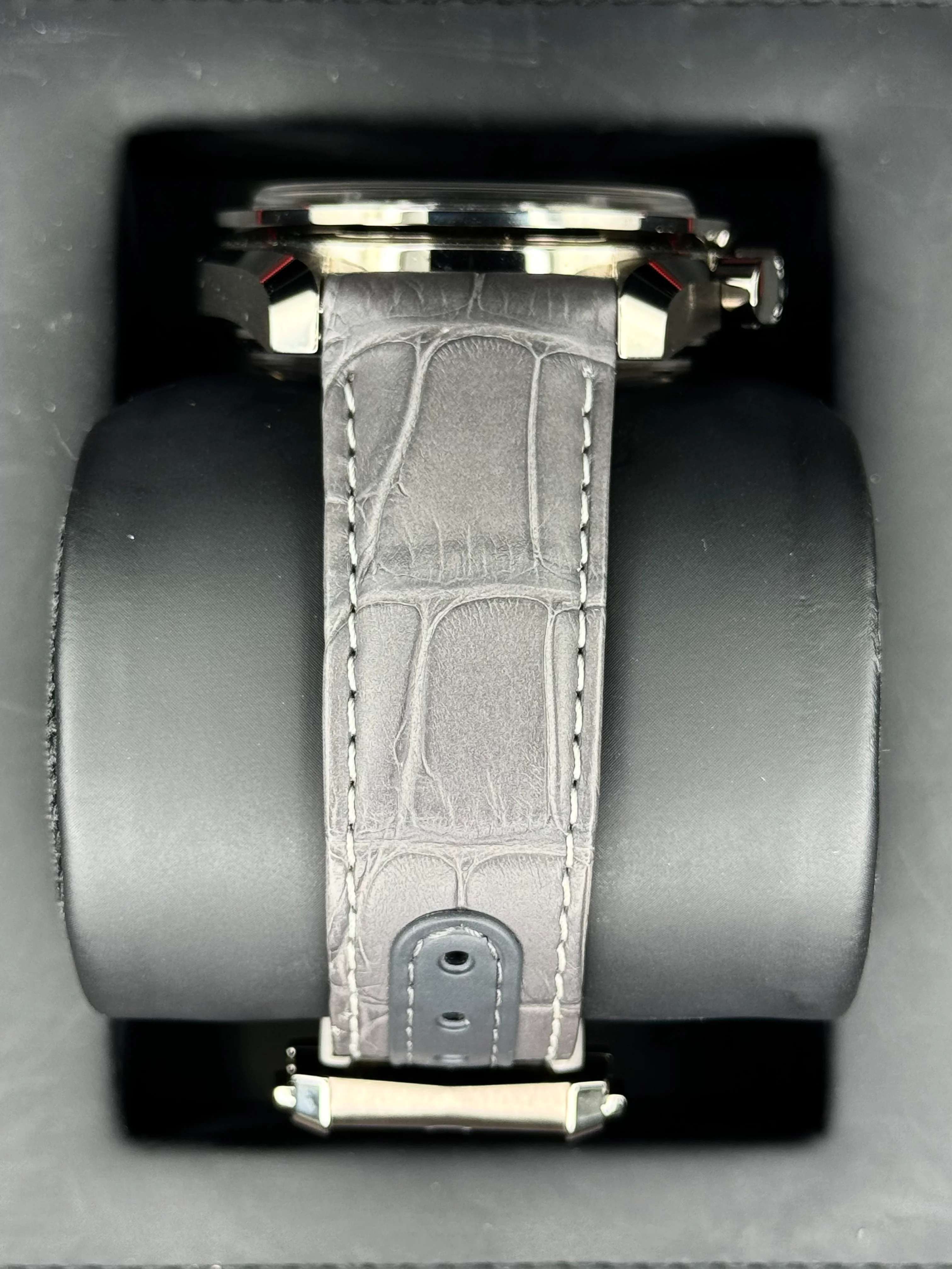 2022 Speedmaster Dark Side Of The Moon 44.25mm Grey Ceramic - Image 3