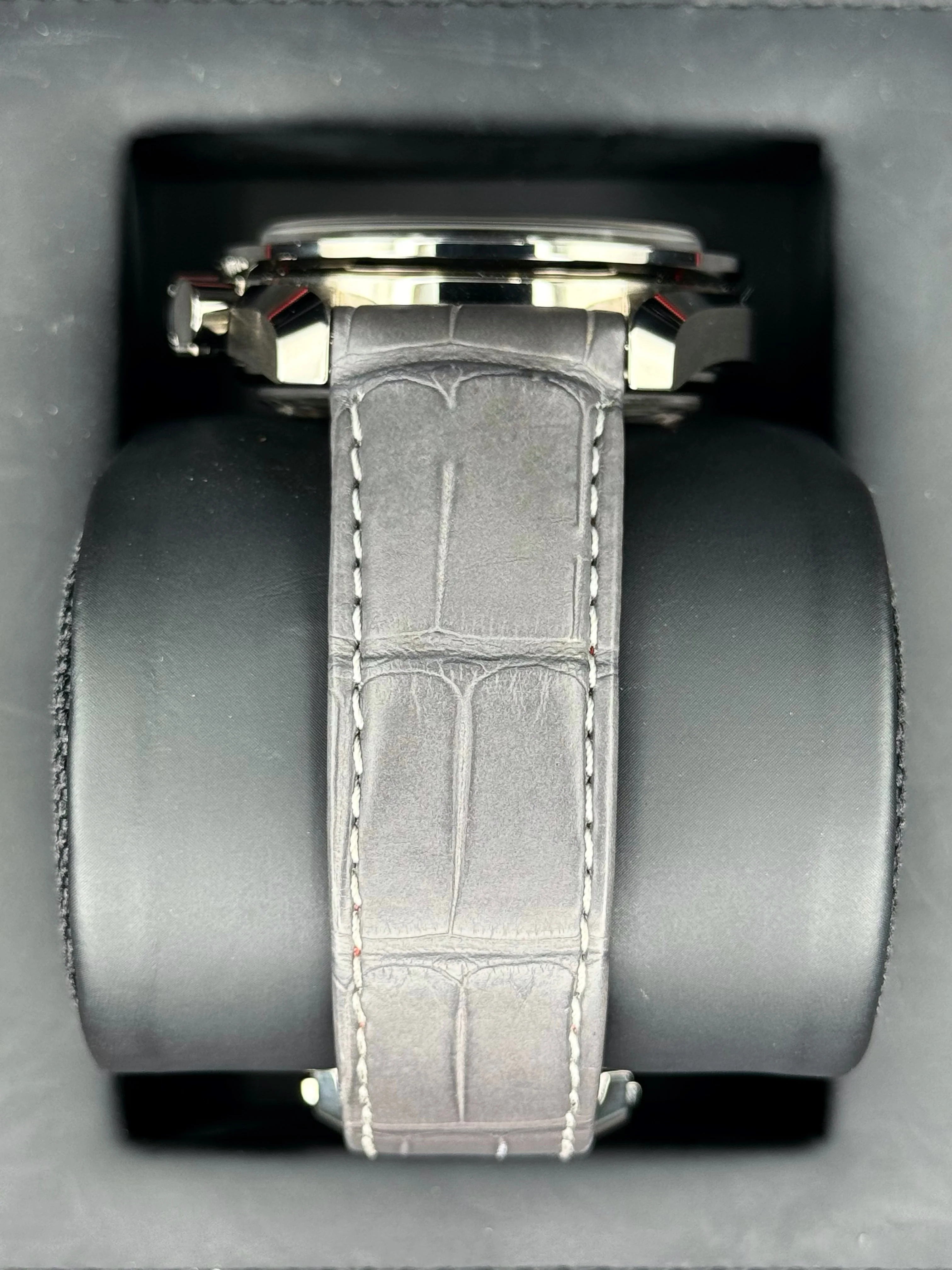 2022 Speedmaster Dark Side Of The Moon 44.25mm Grey Ceramic - Image 4