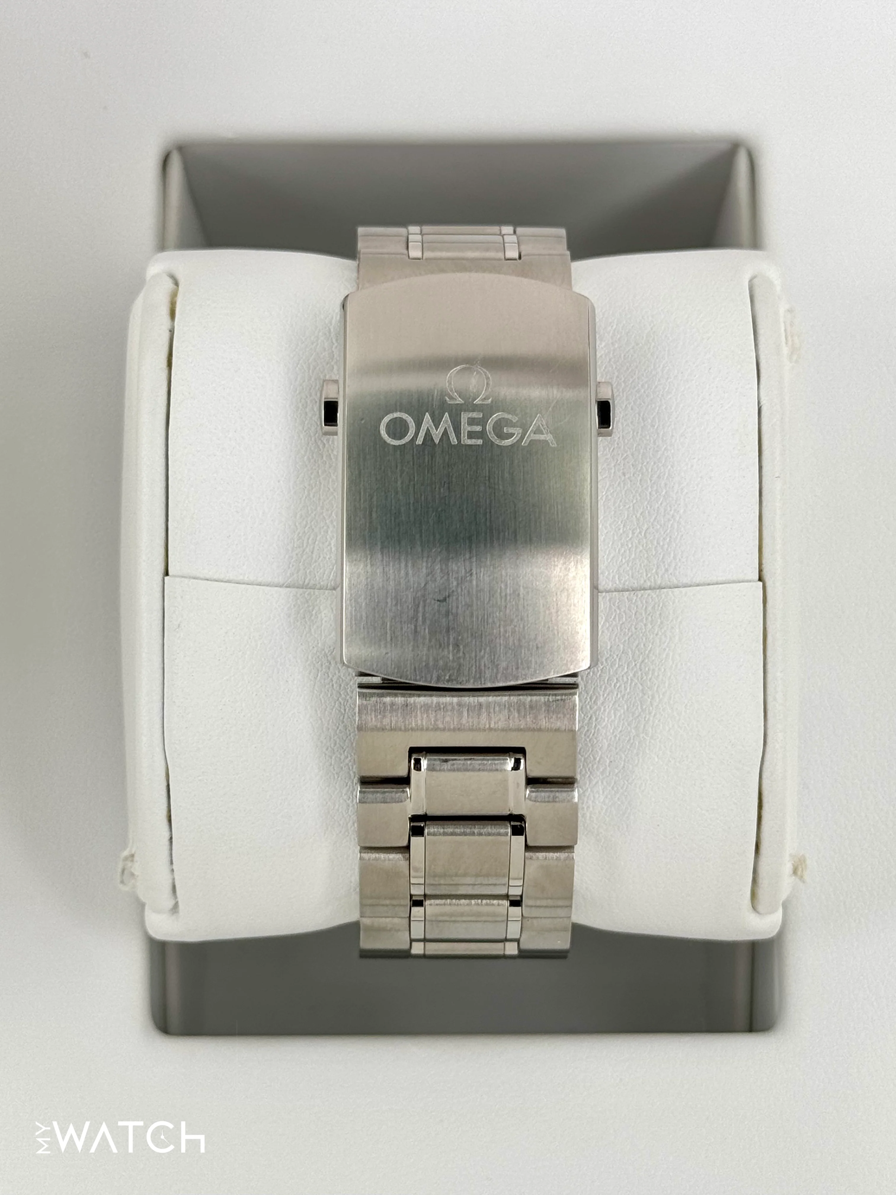 2022 Omega Speedmaster Tokyo 2020 Limited Edition 522.20.42.30.01.001 - Image 2