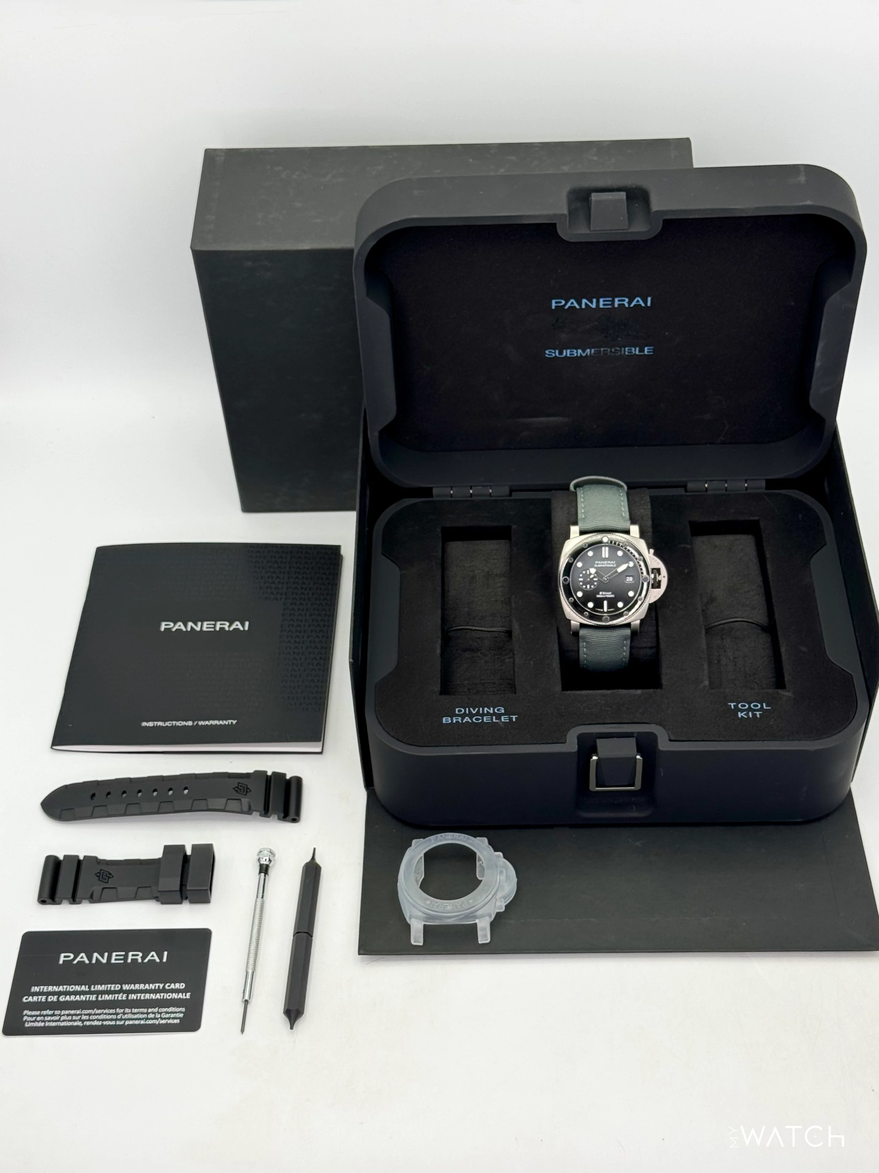 2022 Panerai Quarantaquattro 44mm PAM01288 Stainless Steel Grey Dial - Image 10
