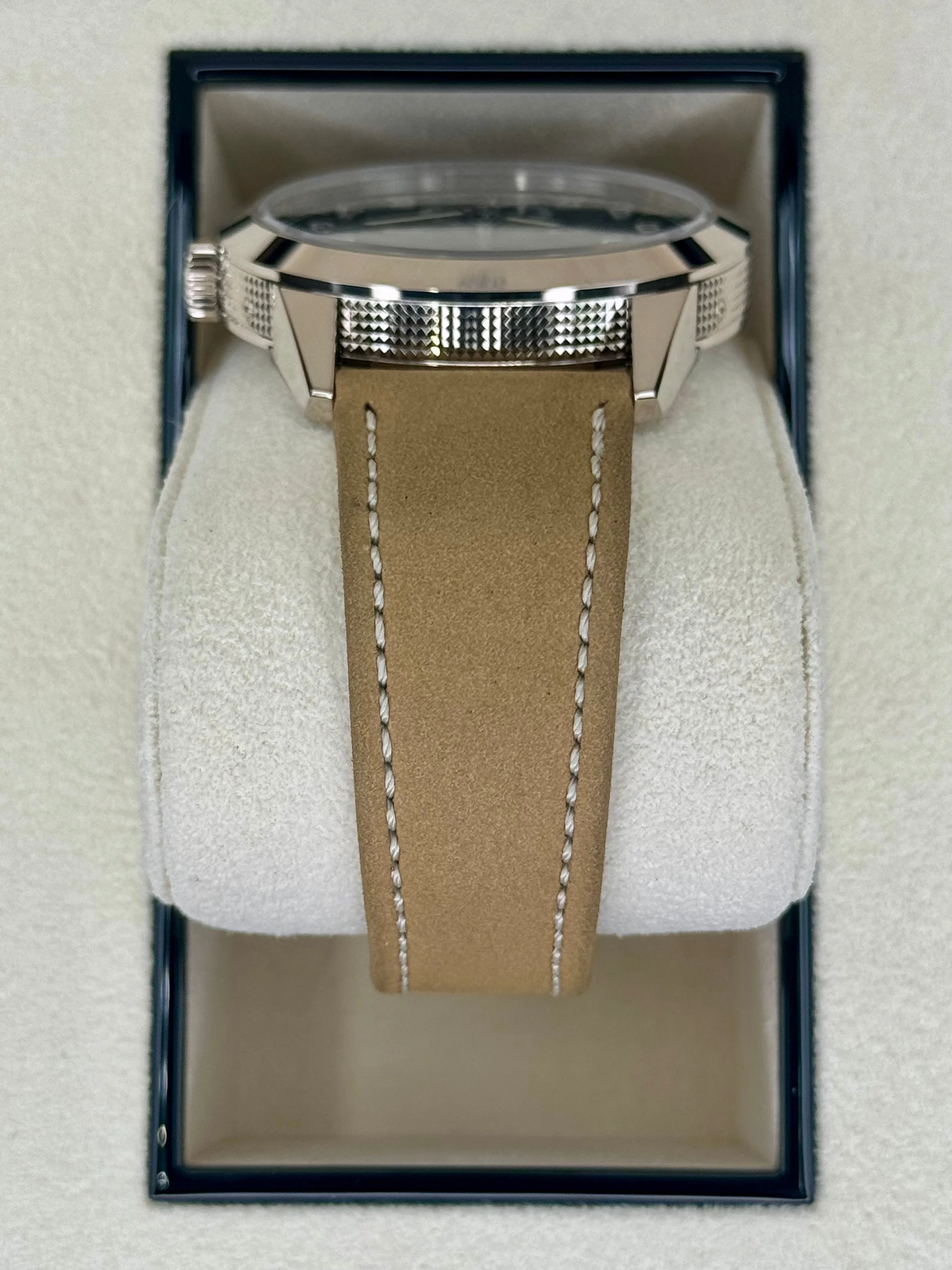 2022 Patek Philippe 42mm 5326G Annual Calendar Travel Time Compliations - Image 4