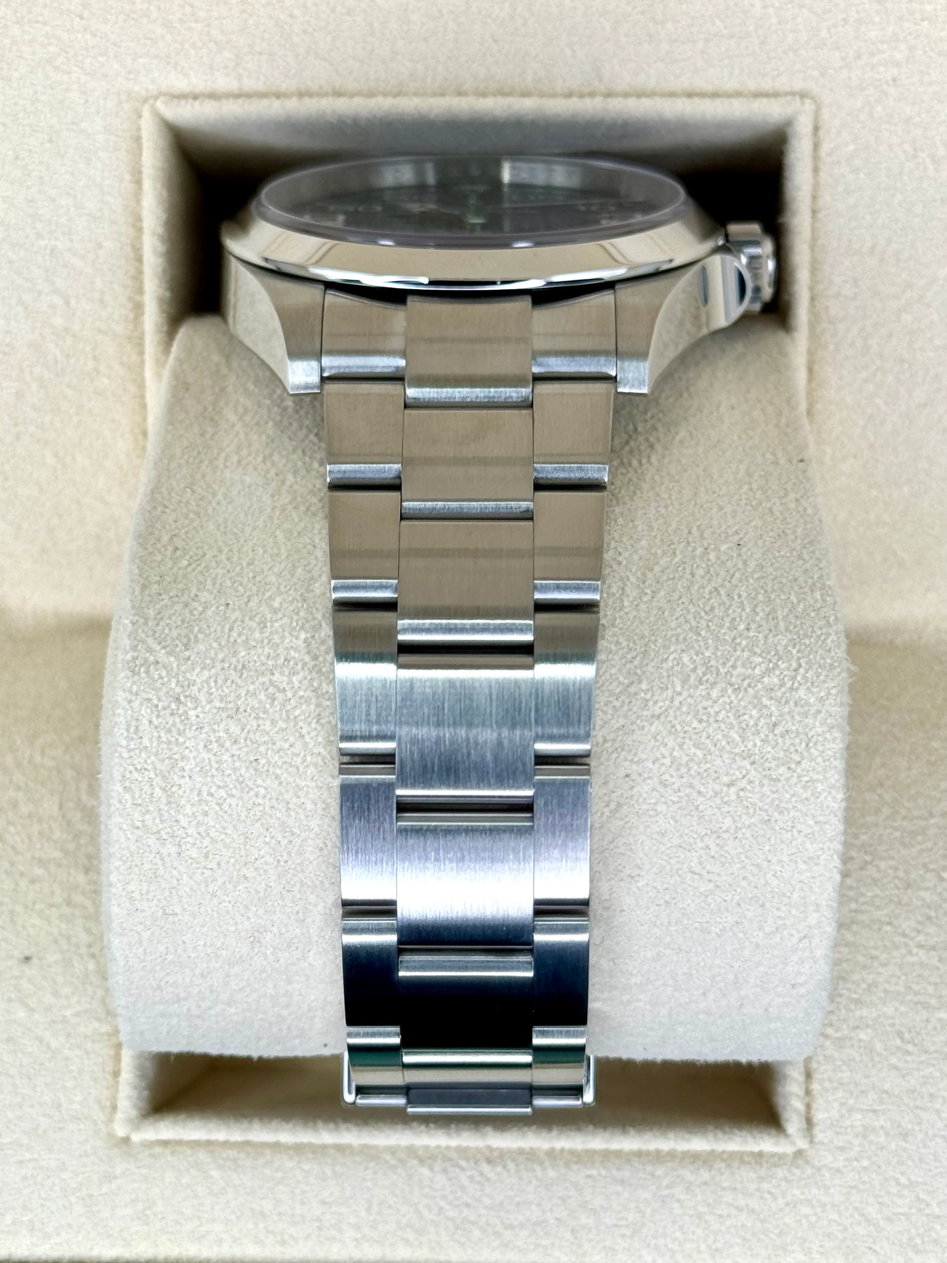 2022 Rolex Air-King 40mm 126900 Stainless Steel Black Dial - Image 3