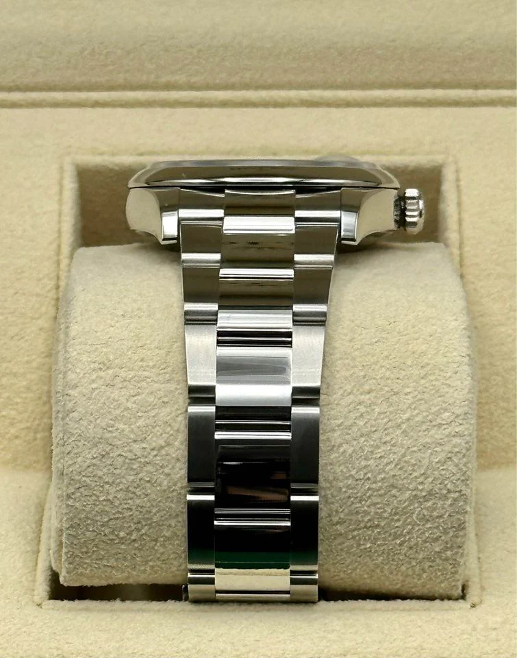 2022 Rolex Datejust 36mm 126200 Stainless Steel Oyster Black Dial - Image 3