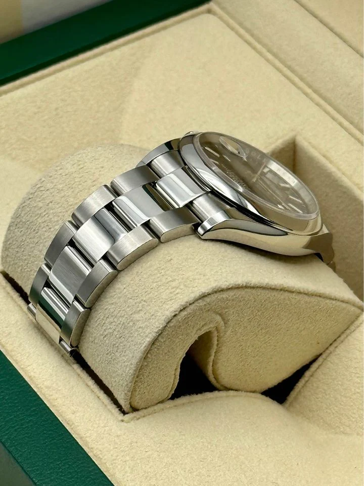 2022 Rolex Datejust 36mm 126200 Stainless Steel Oyster Black Dial - Image 5