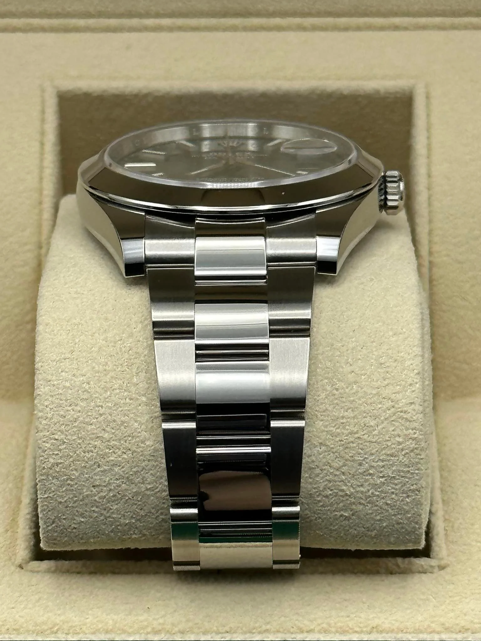 2022 Rolex Datejust 41mm 126300 Oyster Green Dial - Image 4