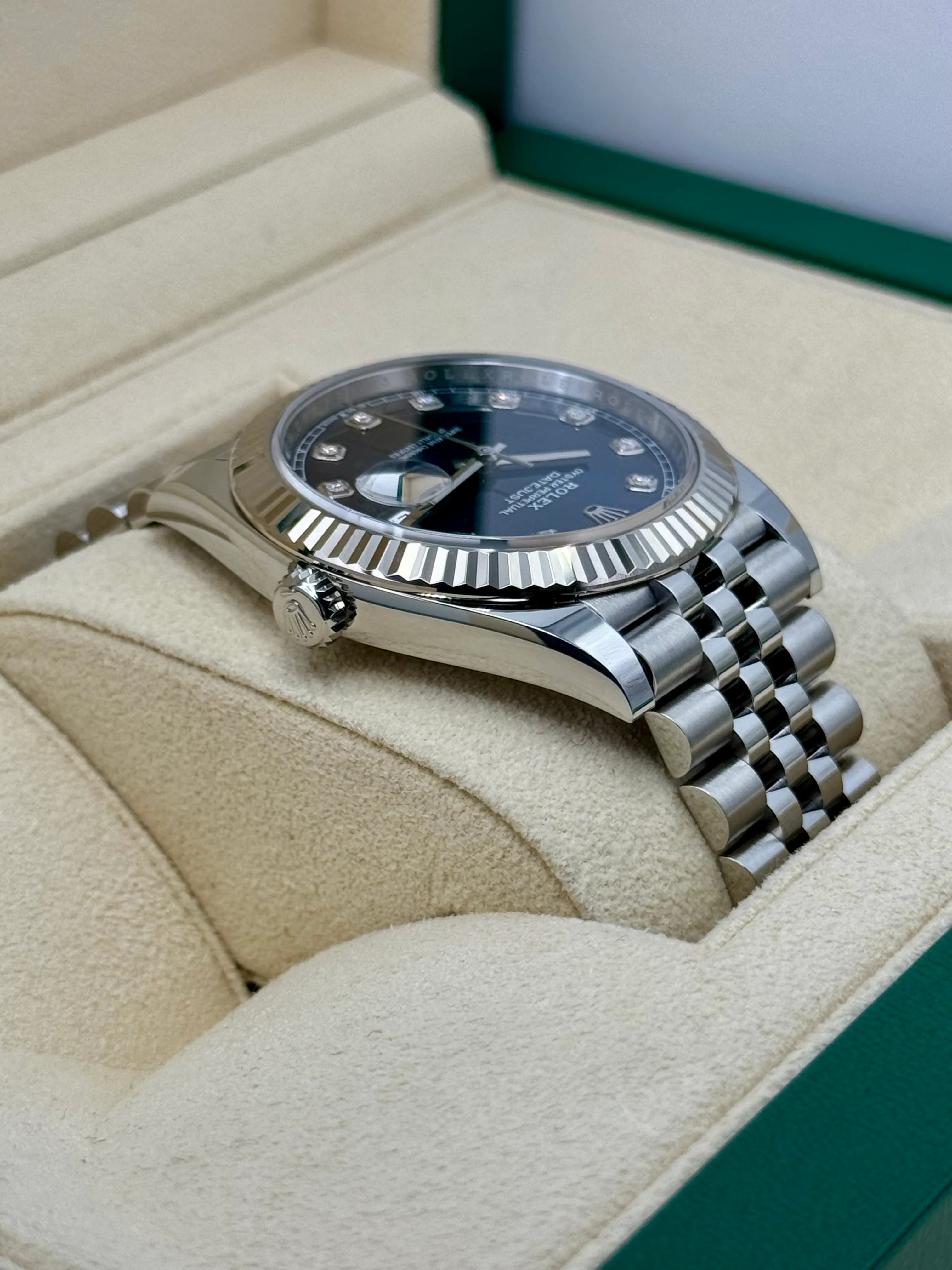 2022 Rolex Datejust 41mm 126334 Jubilee Blue Diamond Dial - Image 8