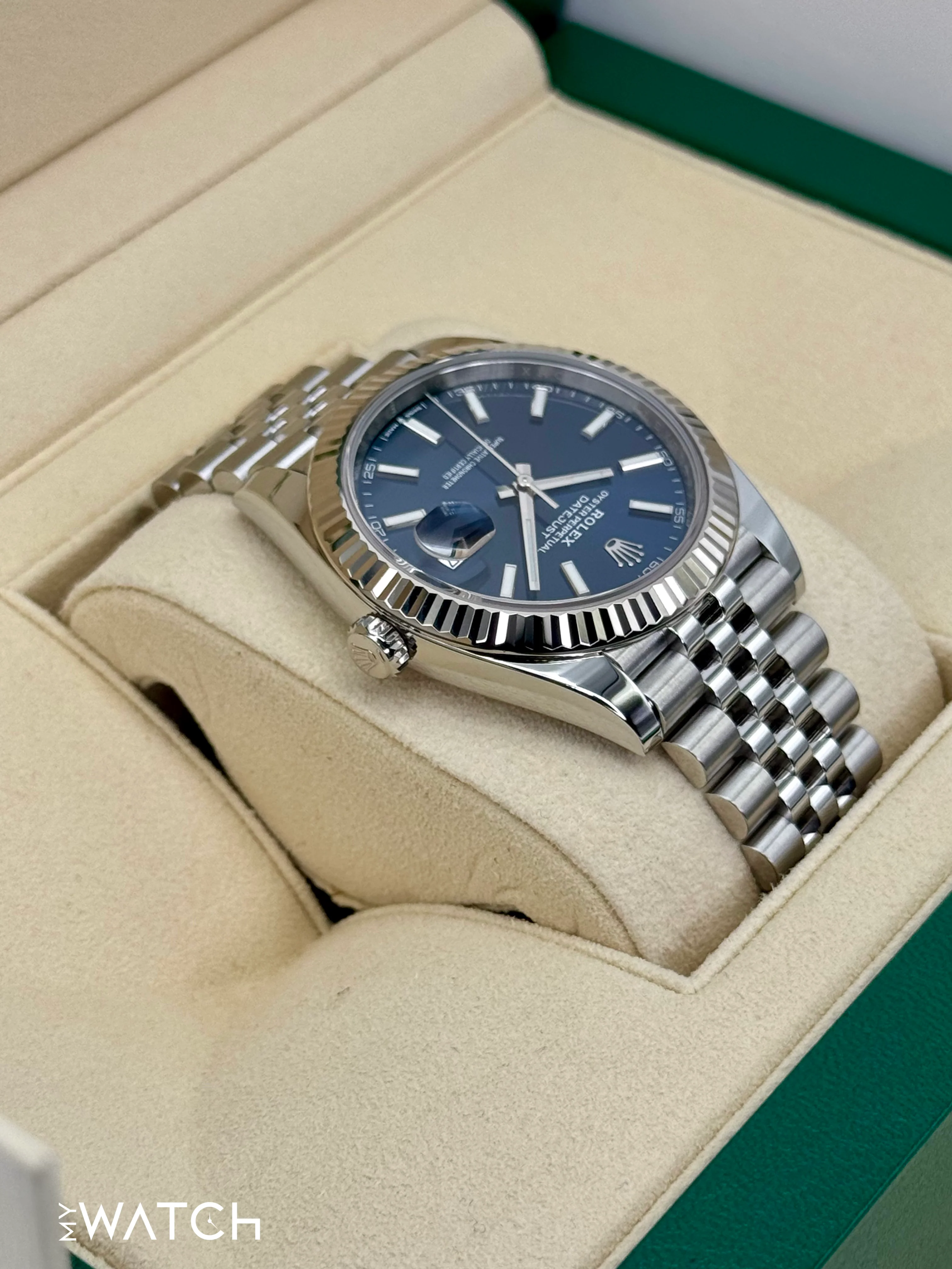 2022 Rolex Datejust 41mm 126334 Stainless Steel Jubilee Blue Dial - Image 8