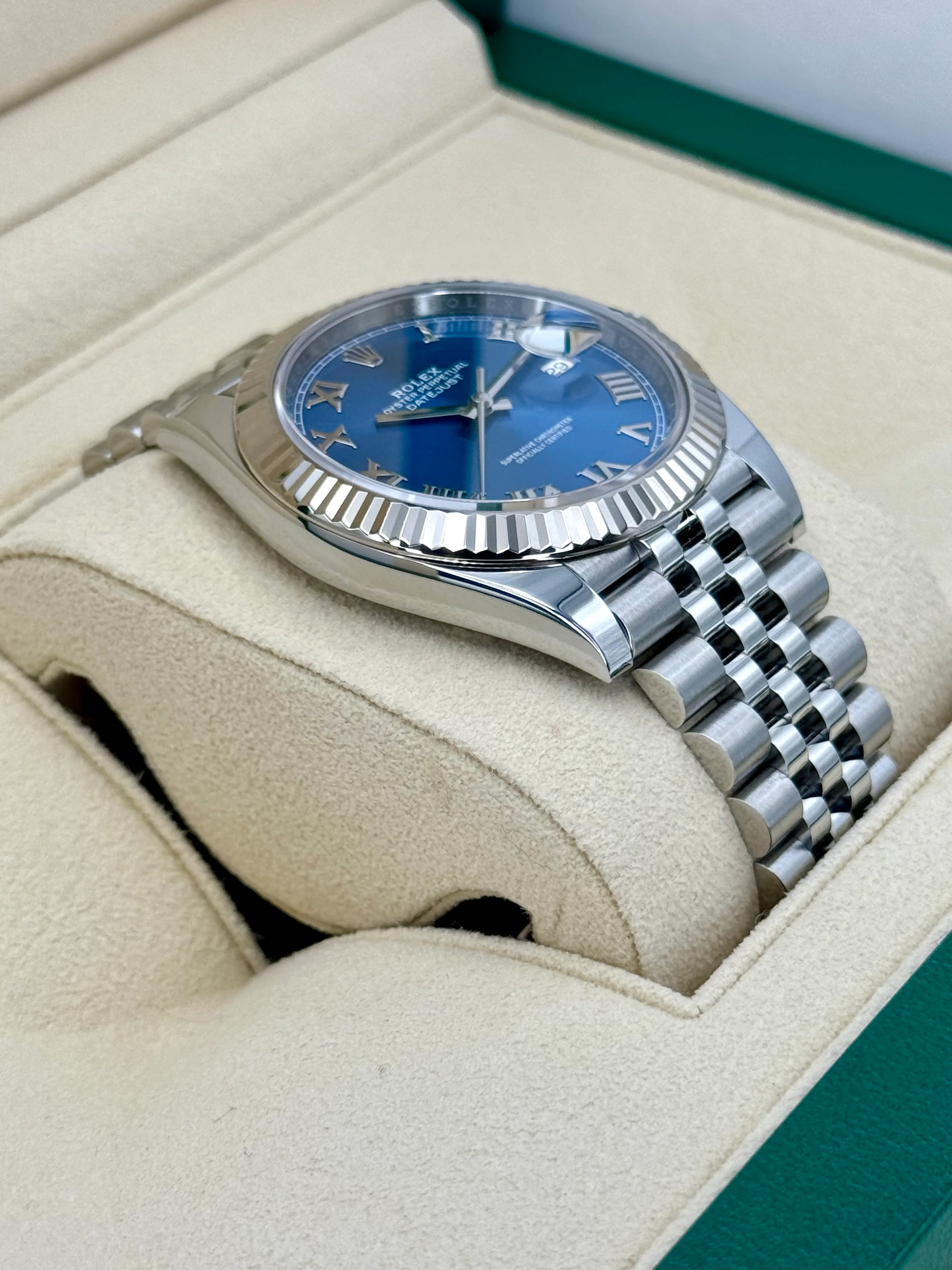 2022 Rolex Datejust 41mm 126334 Stainless Steel Jubilee Blue Dial - Image 6
