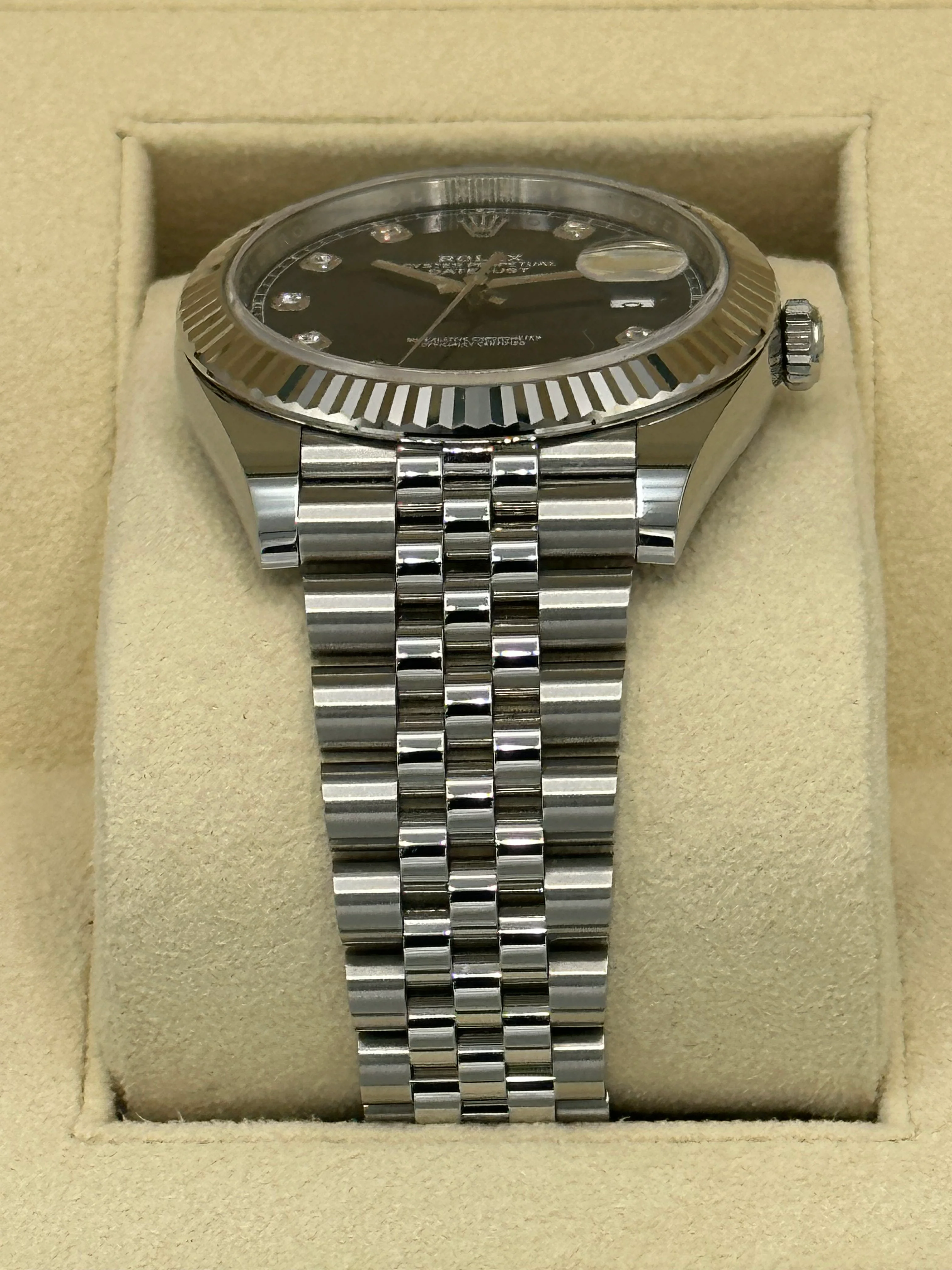 2022 Rolex Datejust 41mm 126334 Jubilee Blue Diamond Dial - Image 4