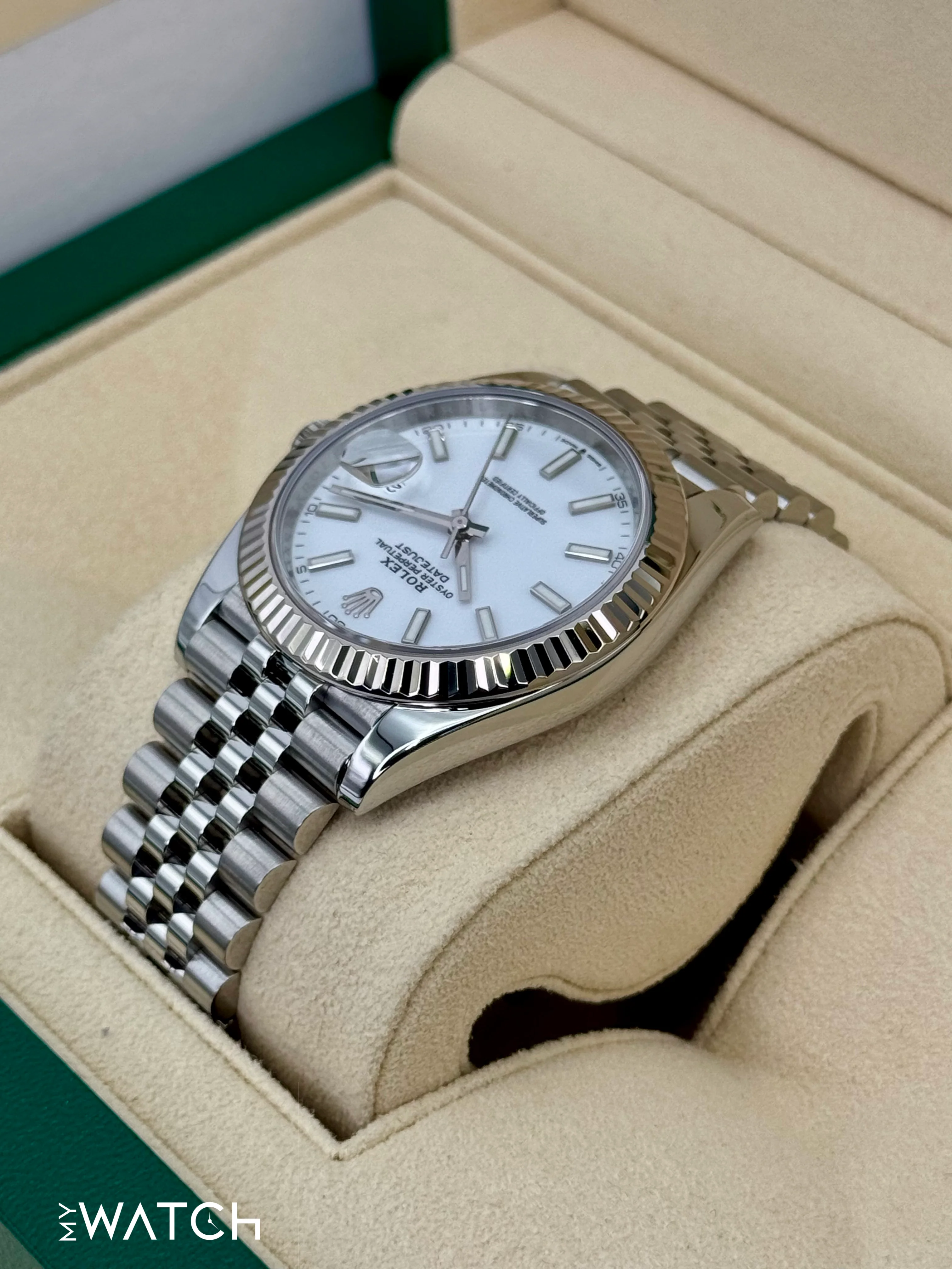 2022 Rolex Datejust 41mm 126334 Stainless Steel Jubilee White Dial - Image 7