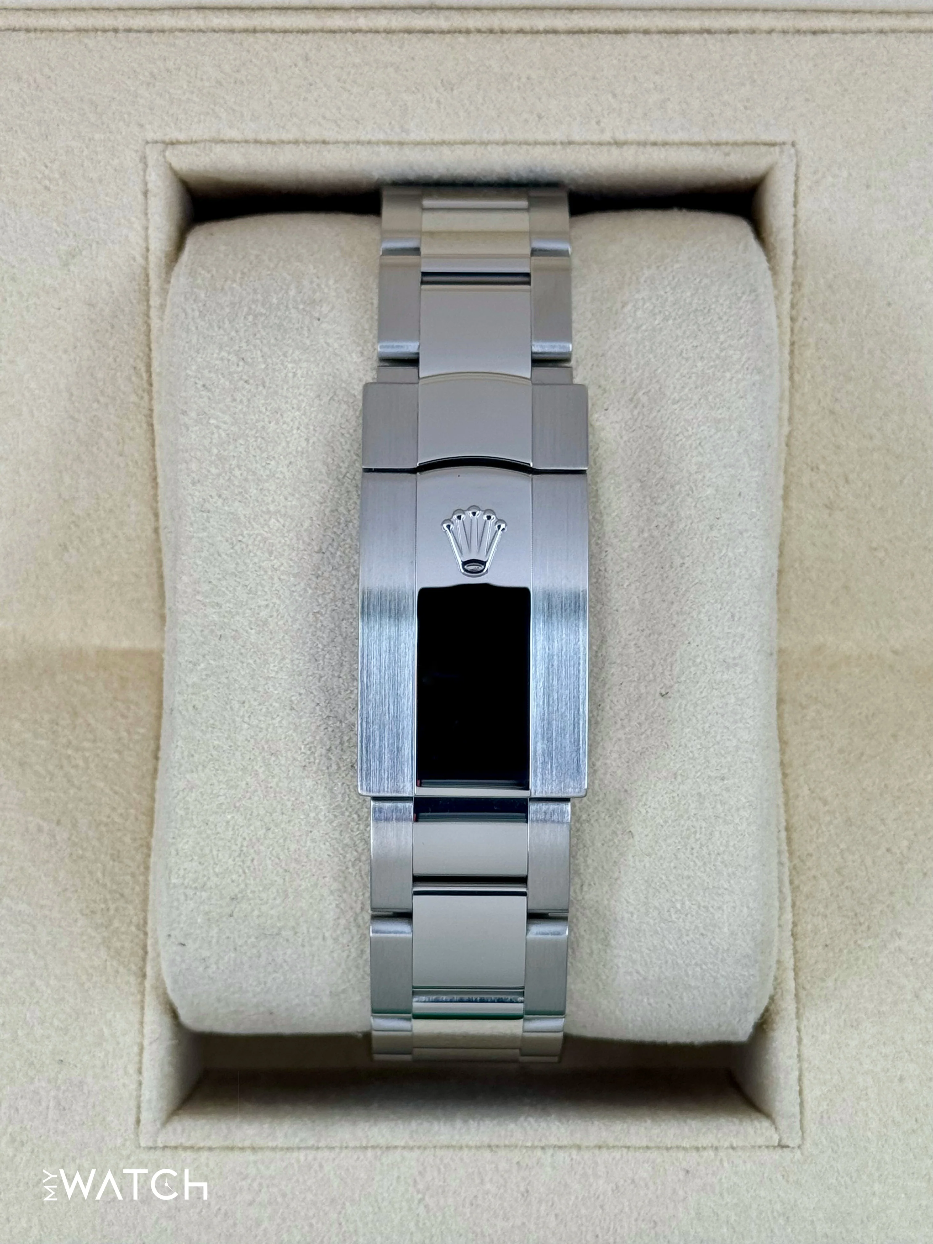 2022 Rolex Datejust 41mm 126334 Stainless Steel Oyster Rhodium Diamond Dial - Image 2