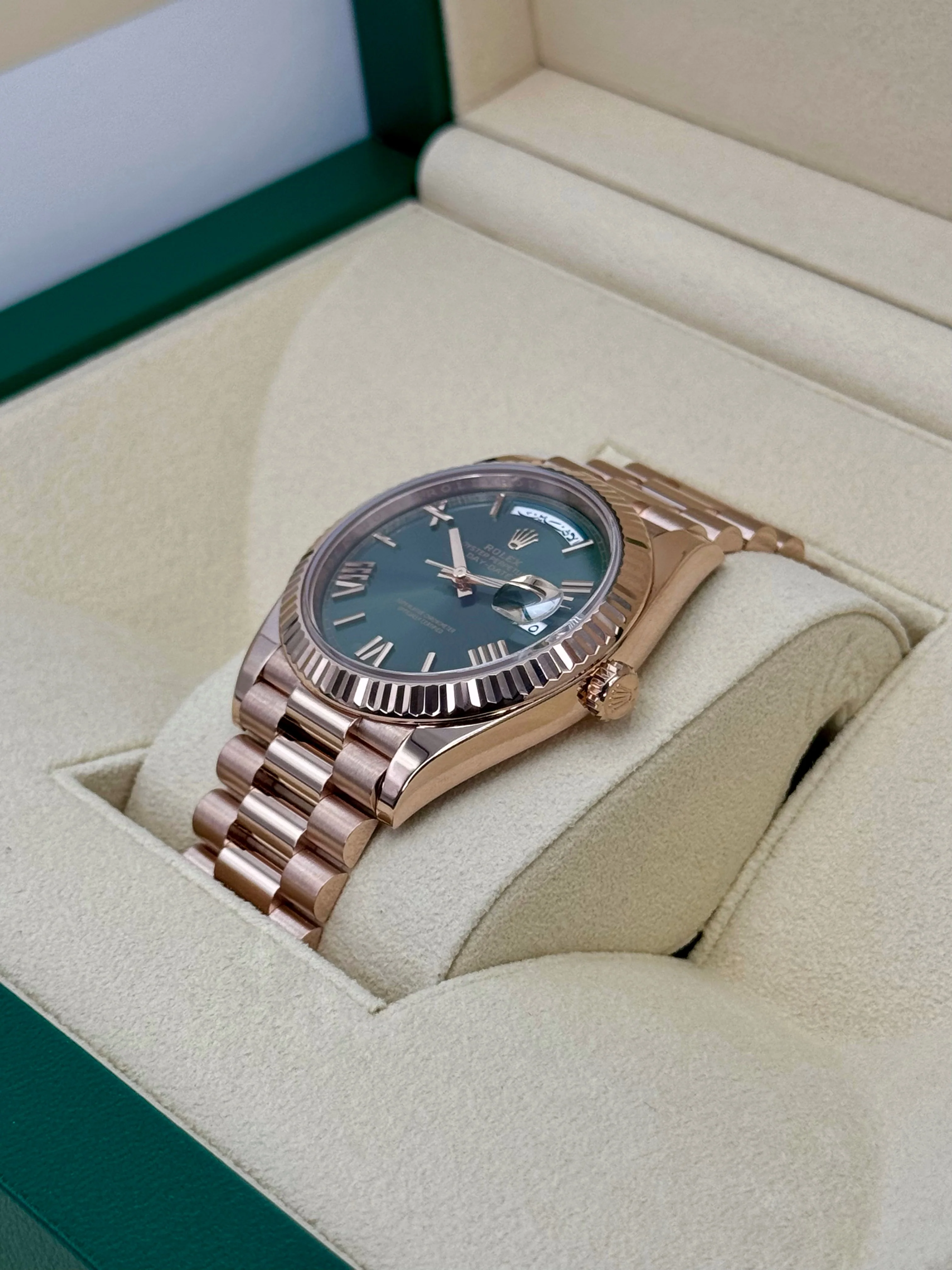 2022 Rolex Day-Date 40mm 228235 Rose Gold Olive Dial Arabic Calendar - Image 5