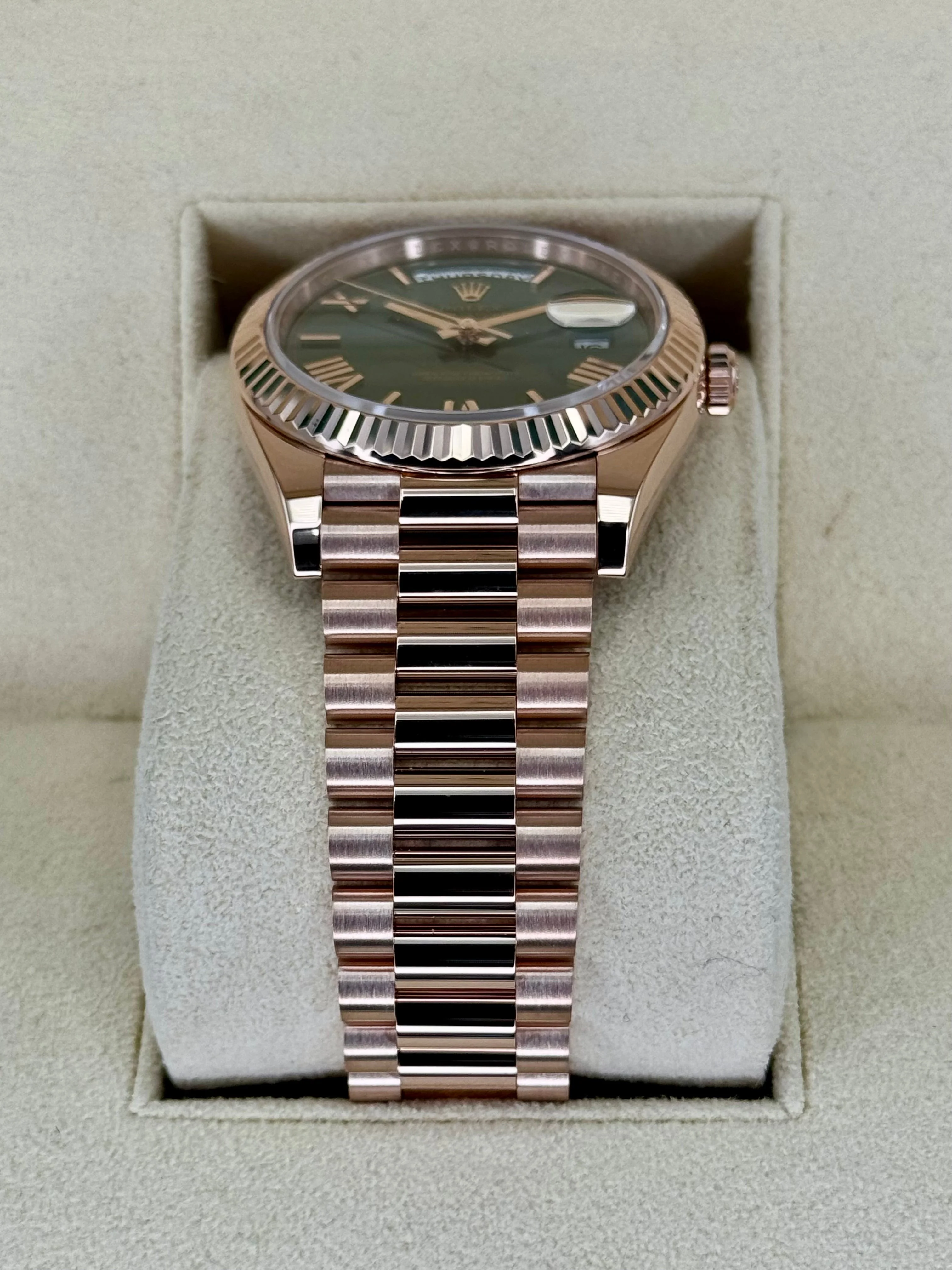 2022 Rolex Day-Date 40mm 228235 Presidential Rose Gold Olive Dial - Image 4