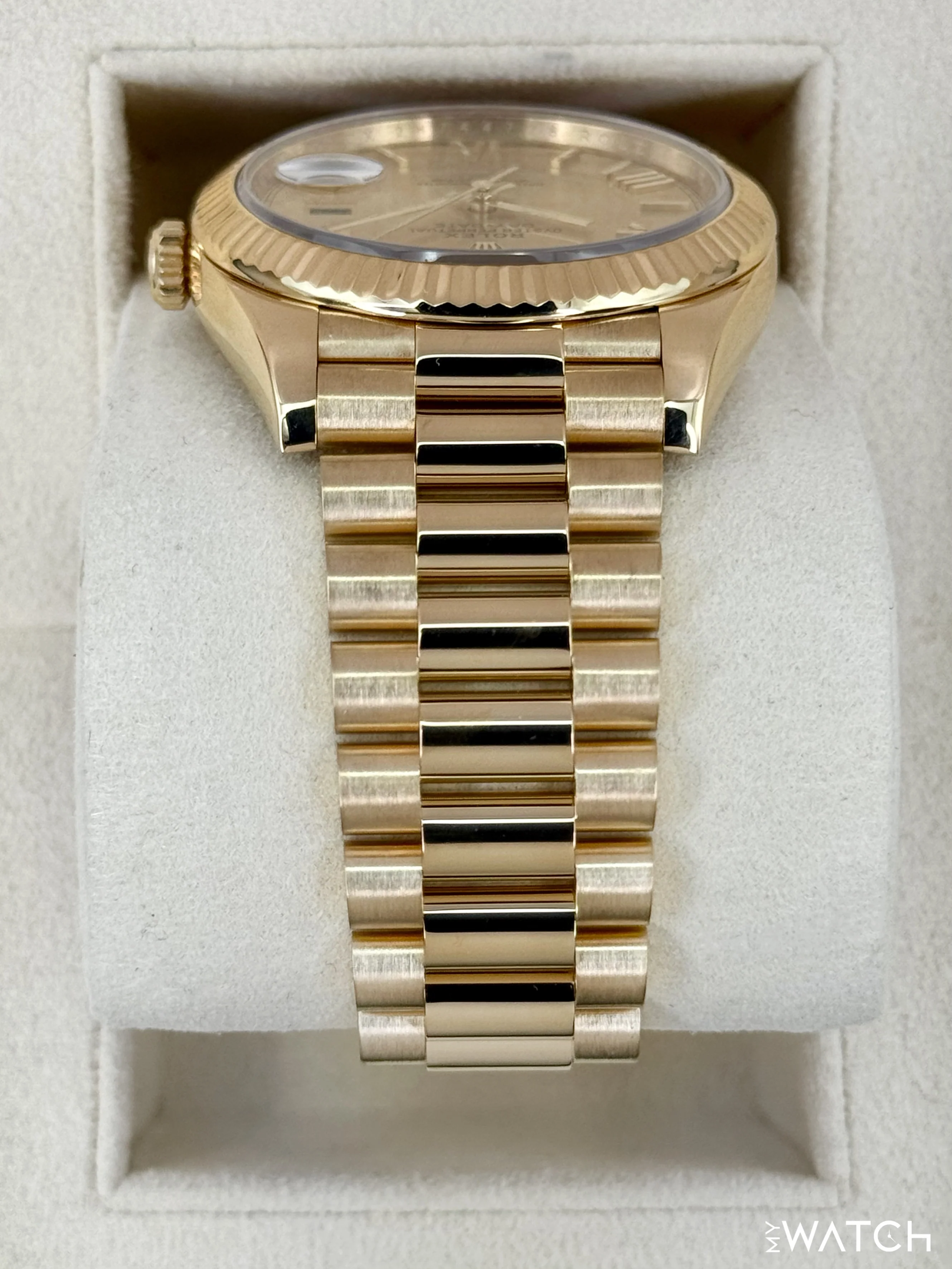 2022 Rolex Day-Date 40mm 228238 Presidential Champagne Dial - Image 4