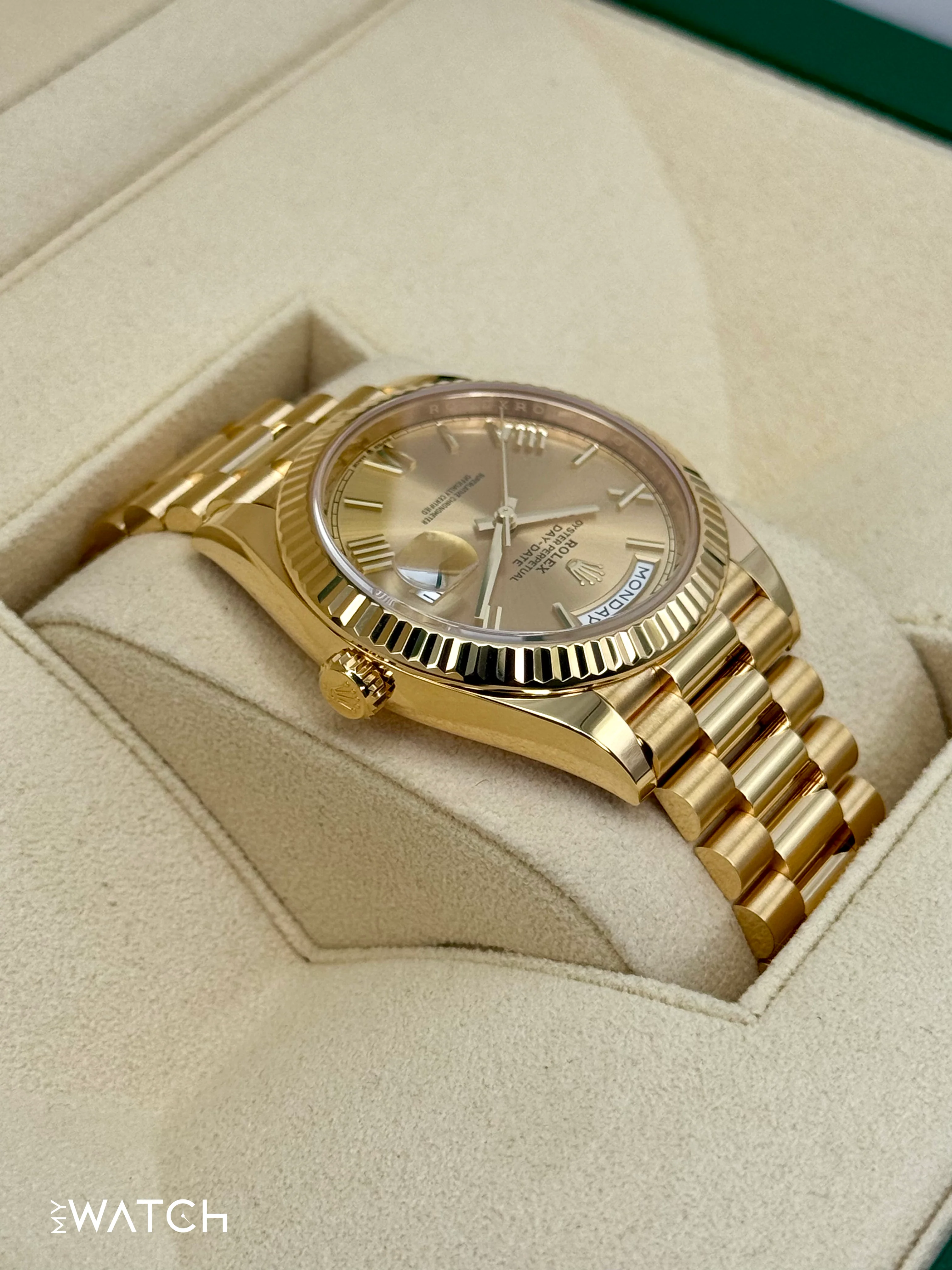2022 Rolex Day-Date 40mm 228238 Presidential Champagne Dial - Image 8