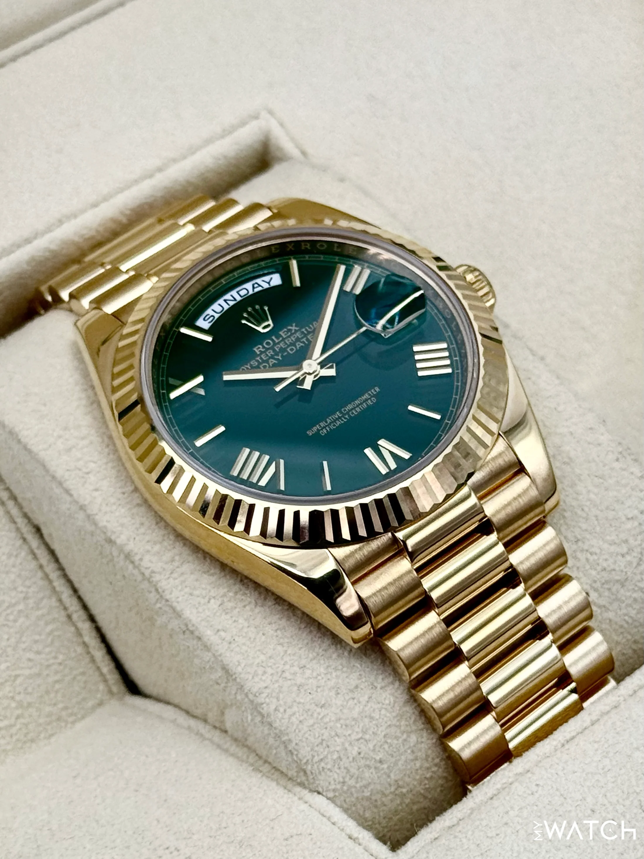 2022 Rolex Day-Date 40mm 228238 Presidential Green Dial - Image 6