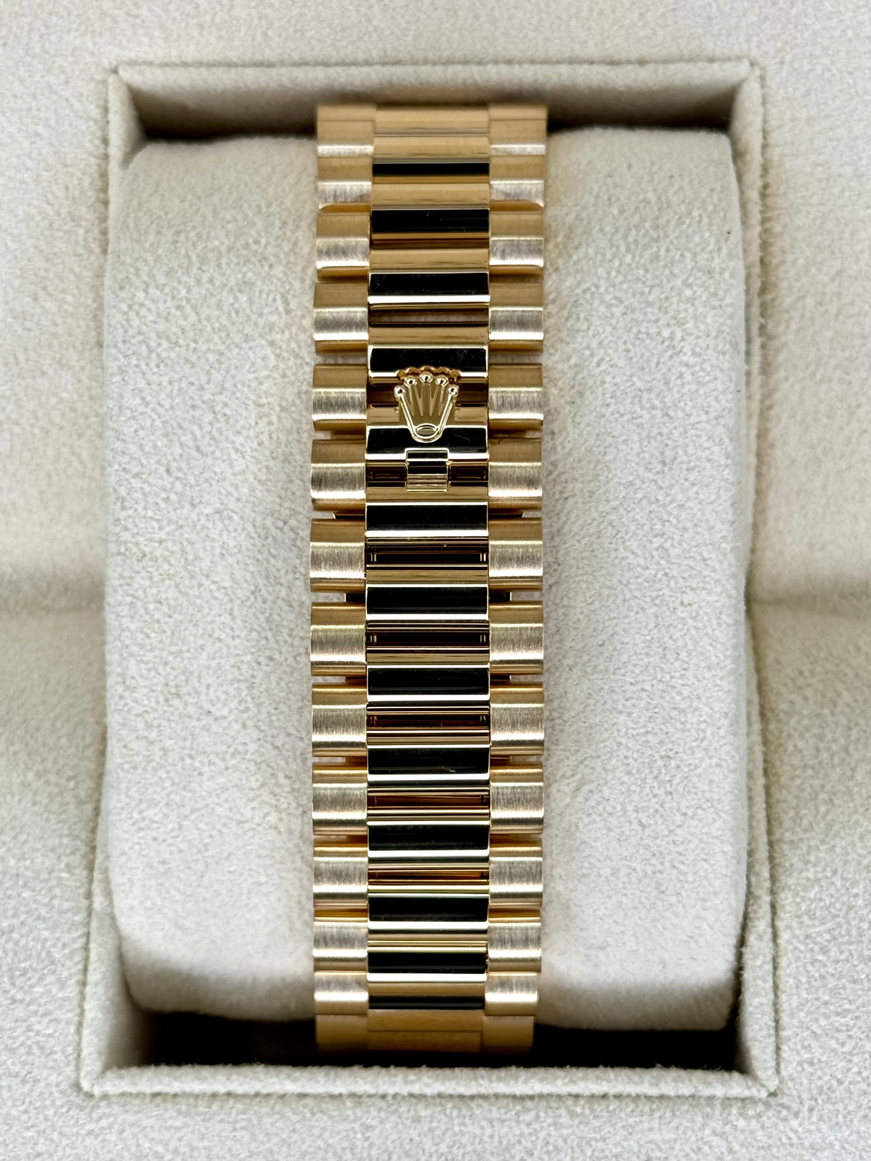 2022 Rolex Day-Date 40mm 228238 Presidential White Dial - Image 2
