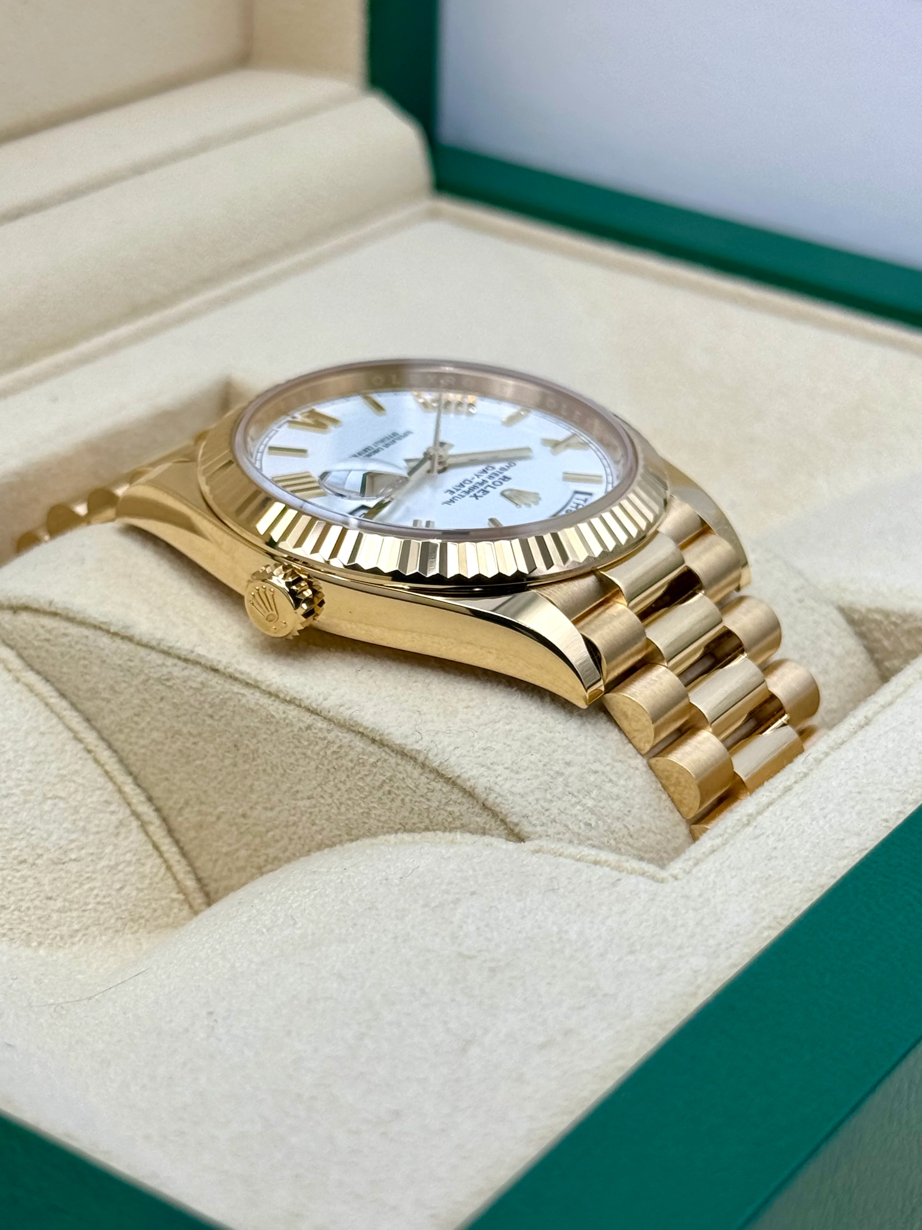 2022 Rolex Day-Date 40mm 228238 Presidential White Dial - Image 8