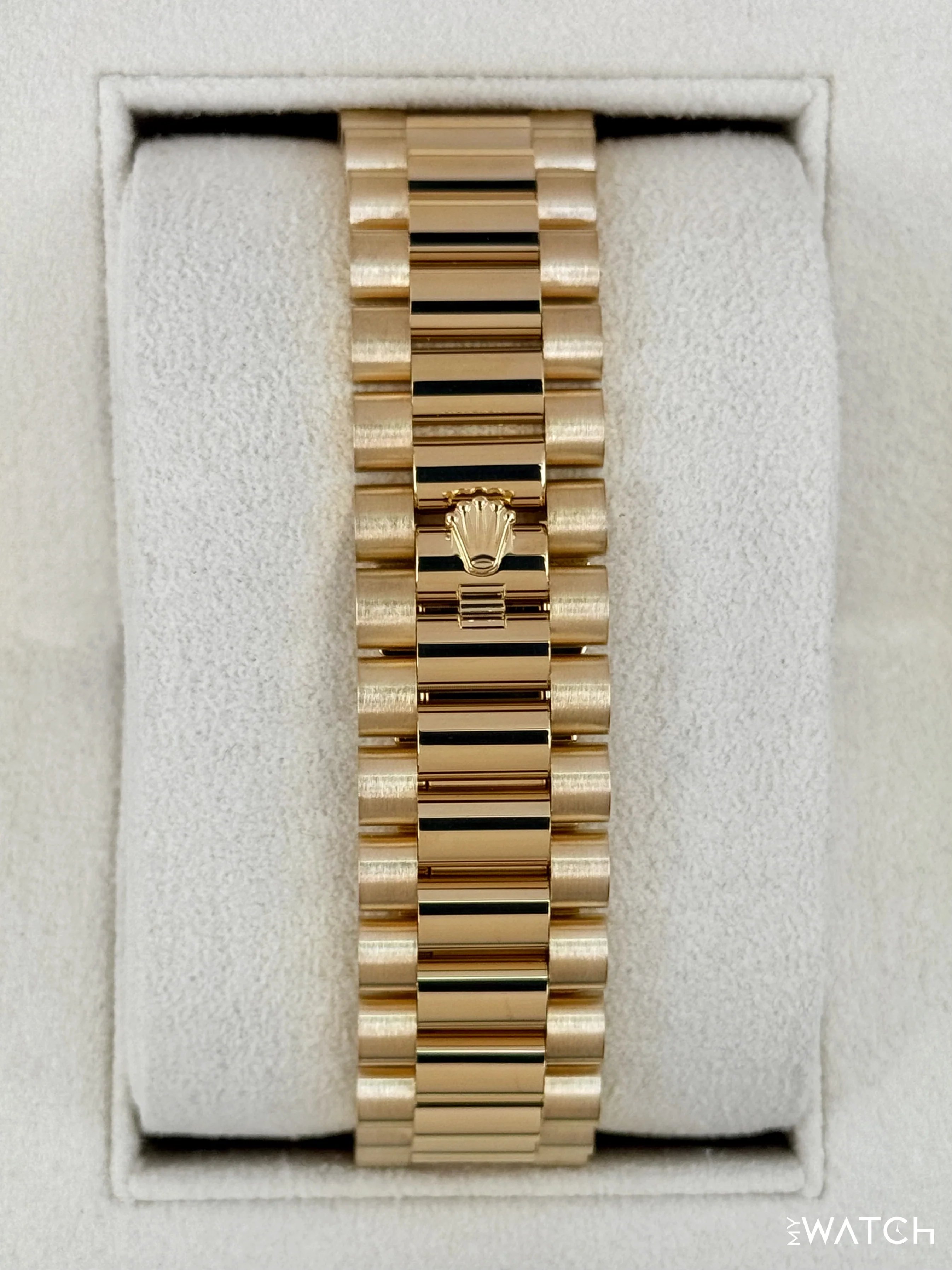 2022 Rolex Day-Date 40mm 228238 Yellow Gold Black Onyx Diamond Dial - Image 2
