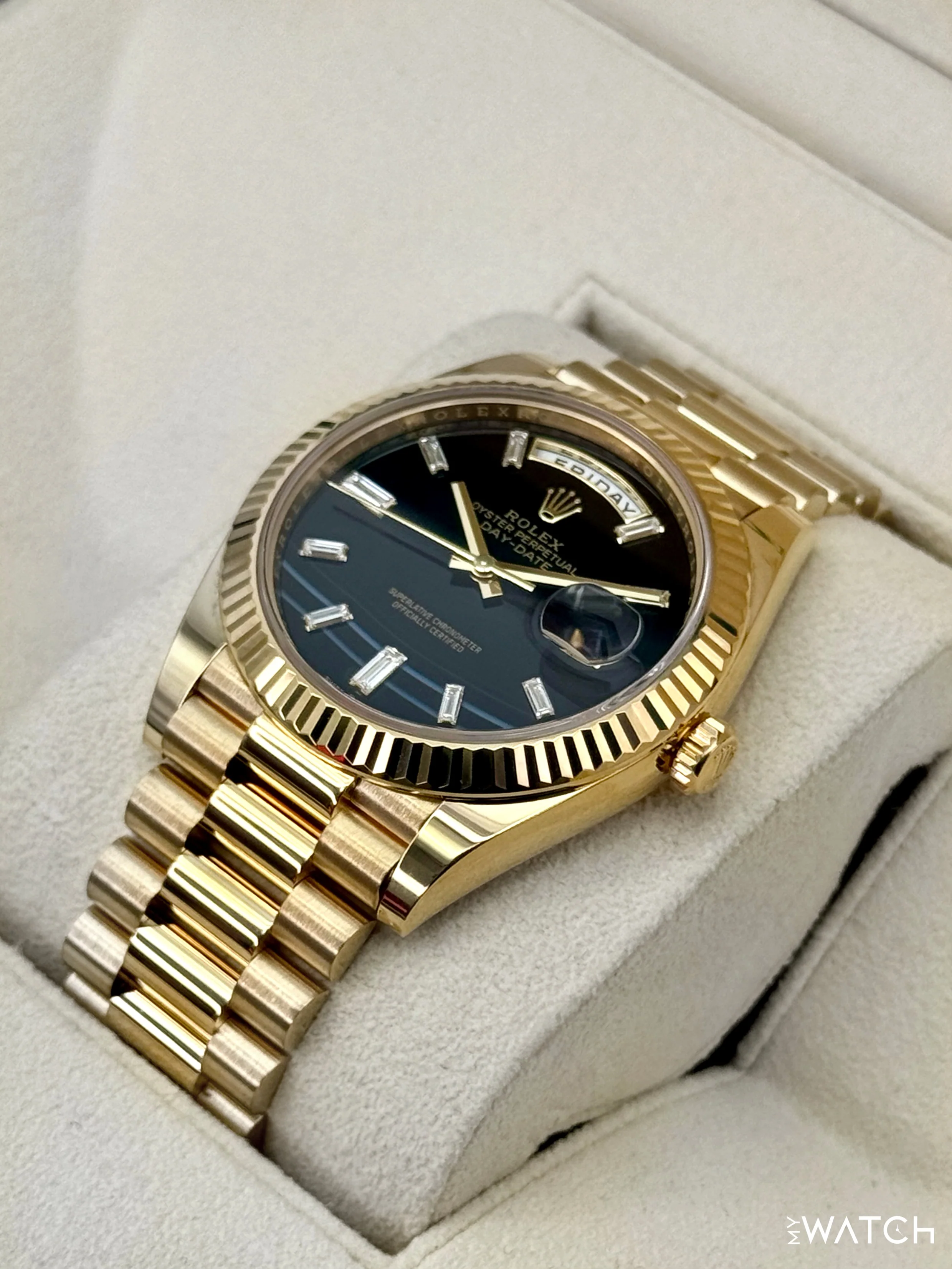 2022 Rolex Day-Date 40mm 228238 Yellow Gold Black Onyx Diamond Dial - Image 5