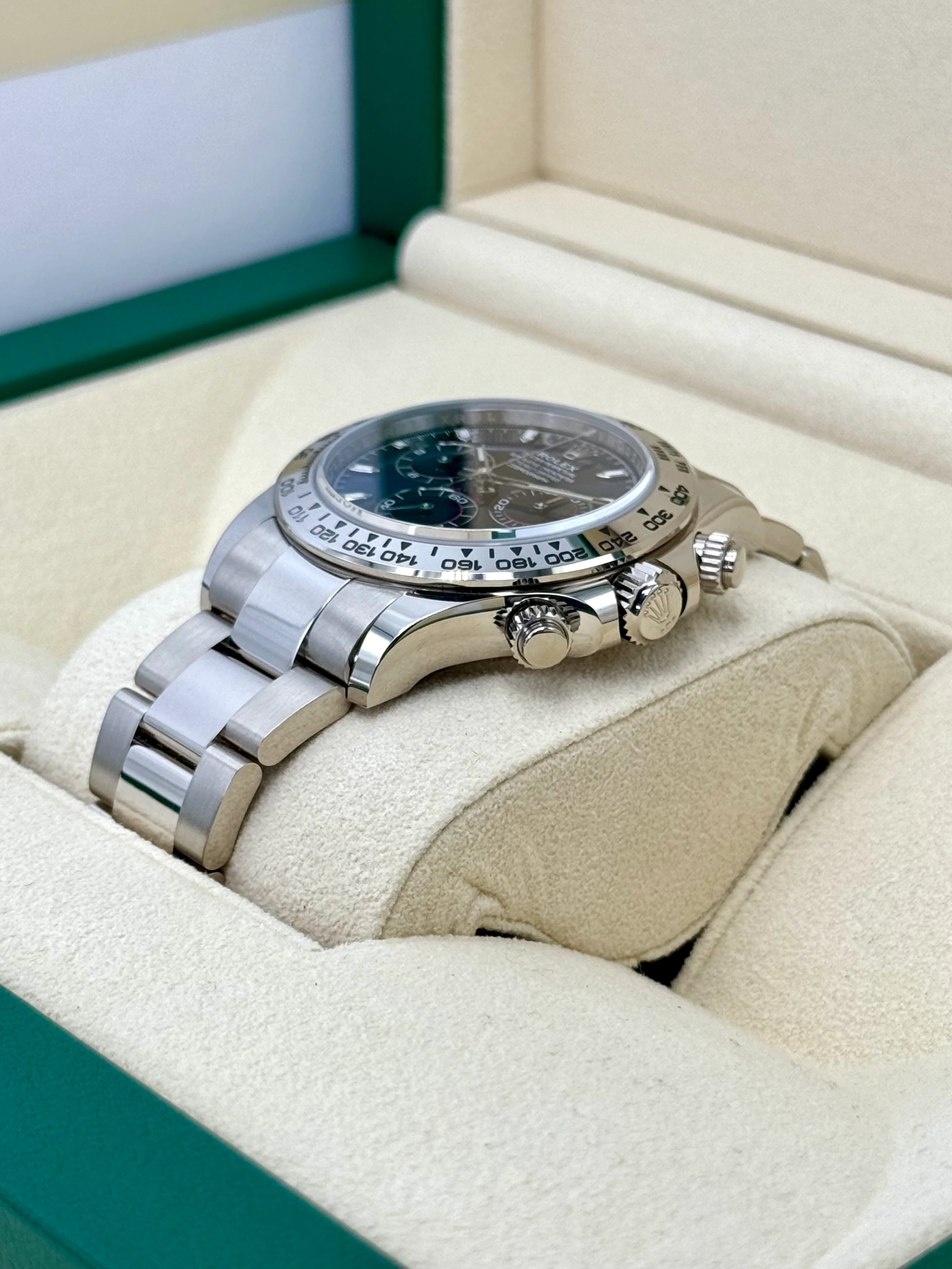 2022 Rolex Daytona 40mm 116509 White Gold Blue Dial - Image 5