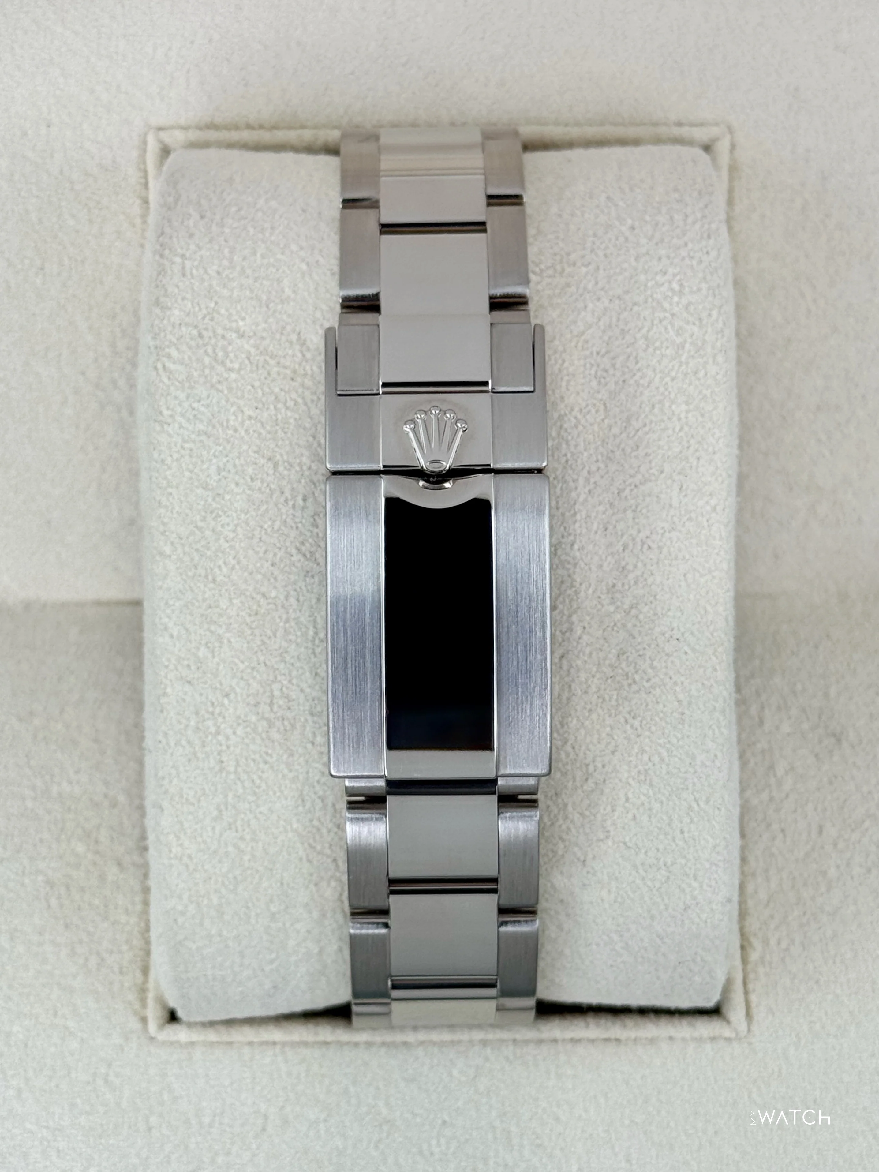 2022 Rolex Daytona 40mm 116509 White Gold Blue Dial - Image 2