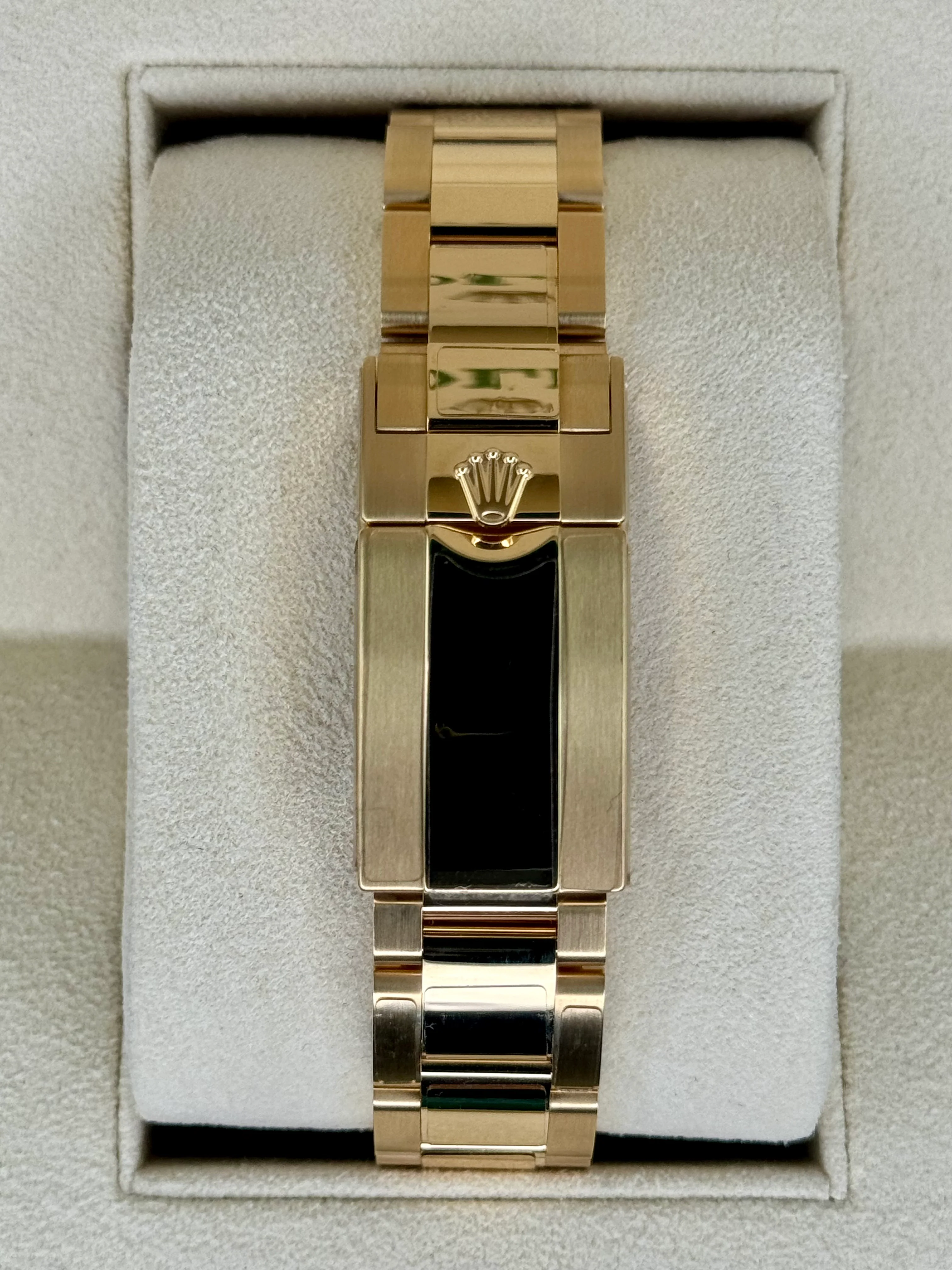 2023 Rolex Daytona "John Mayer" 40mm 116508 Yellow Gold Green Dial - Image 2