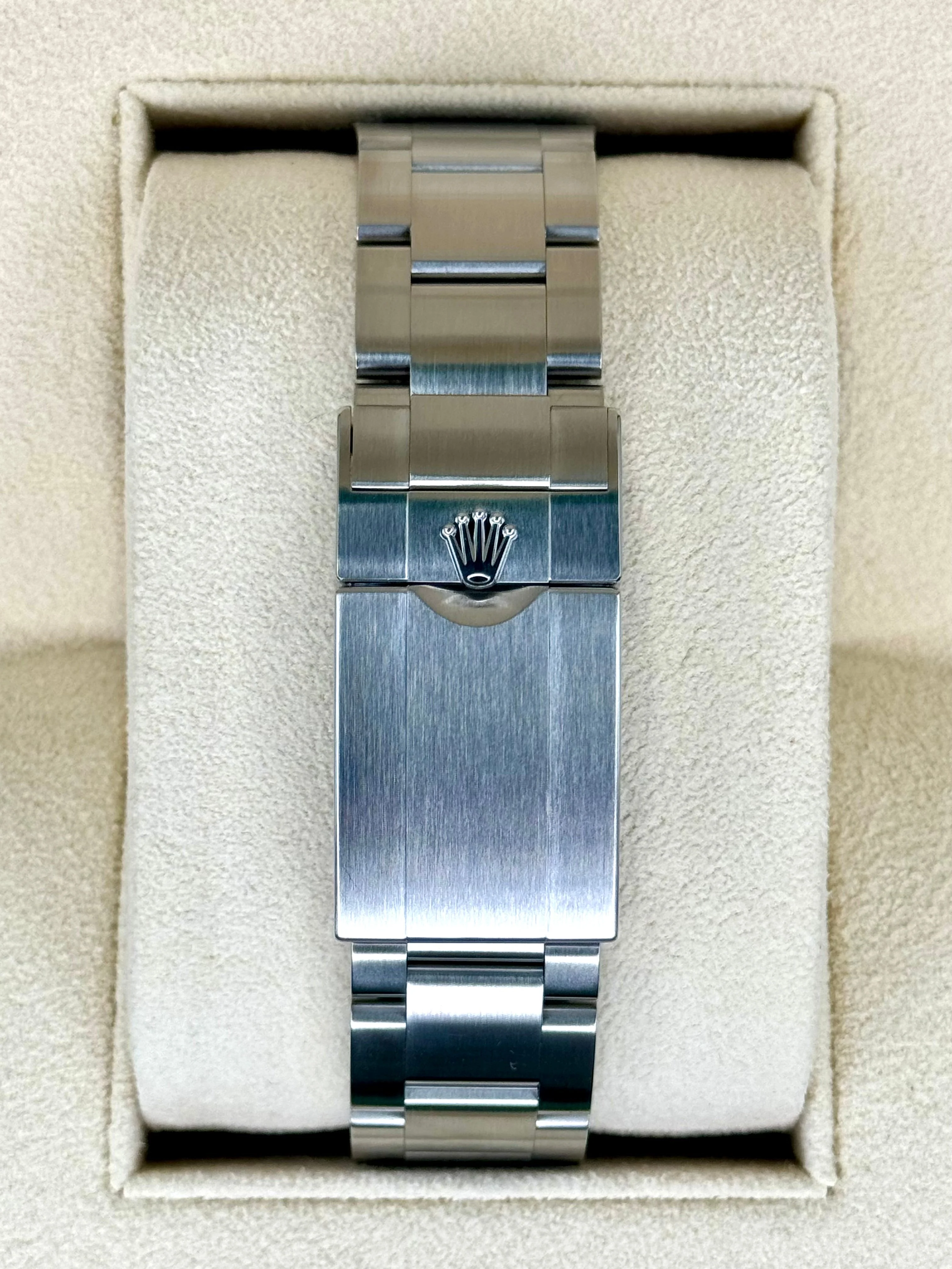 2022 Rolex Explorer II 42mm 226570 Black Dial - Image 2