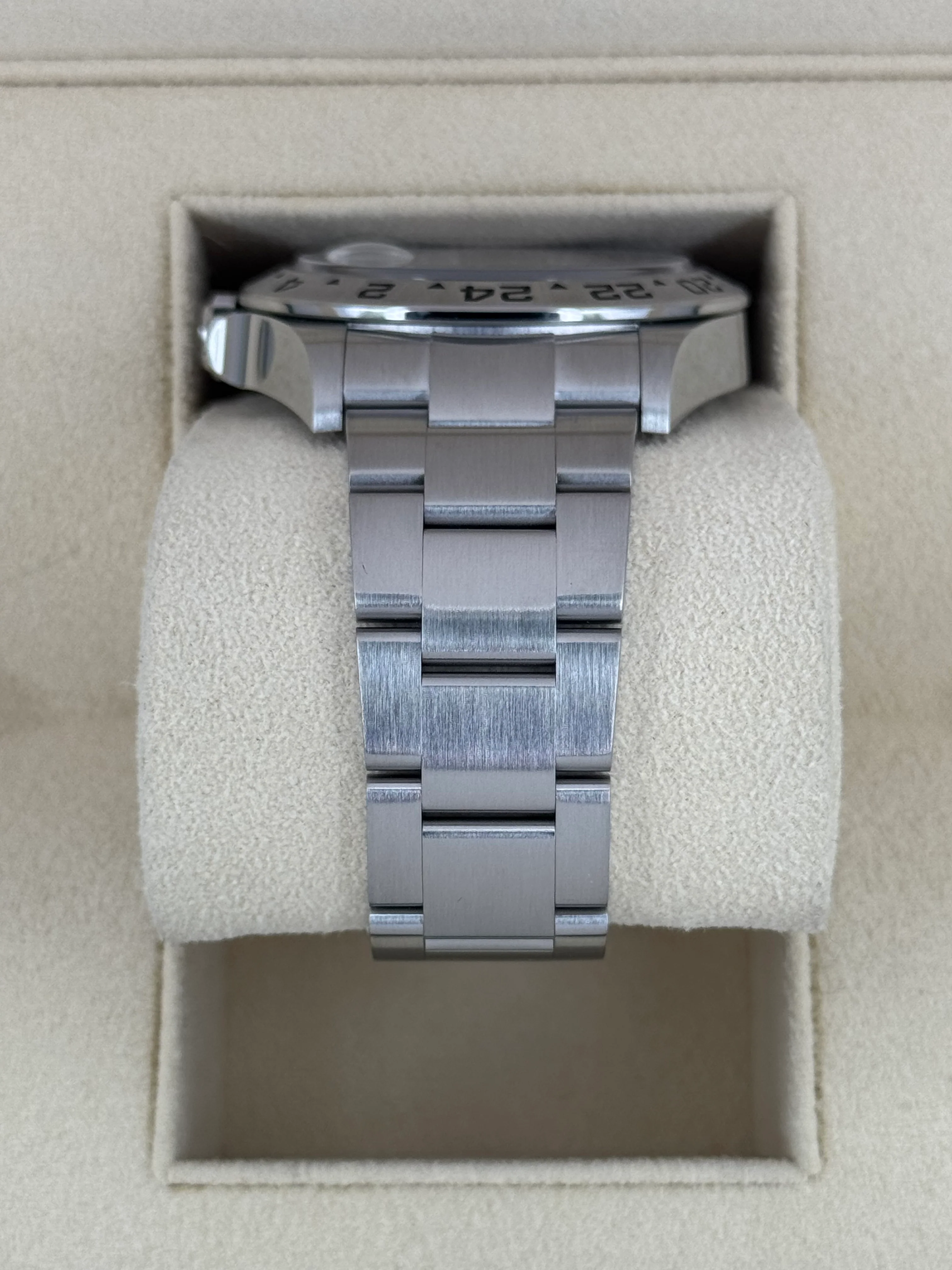 2022 Rolex Explorer II 42mm 226570 Polar White Dial - Image 4