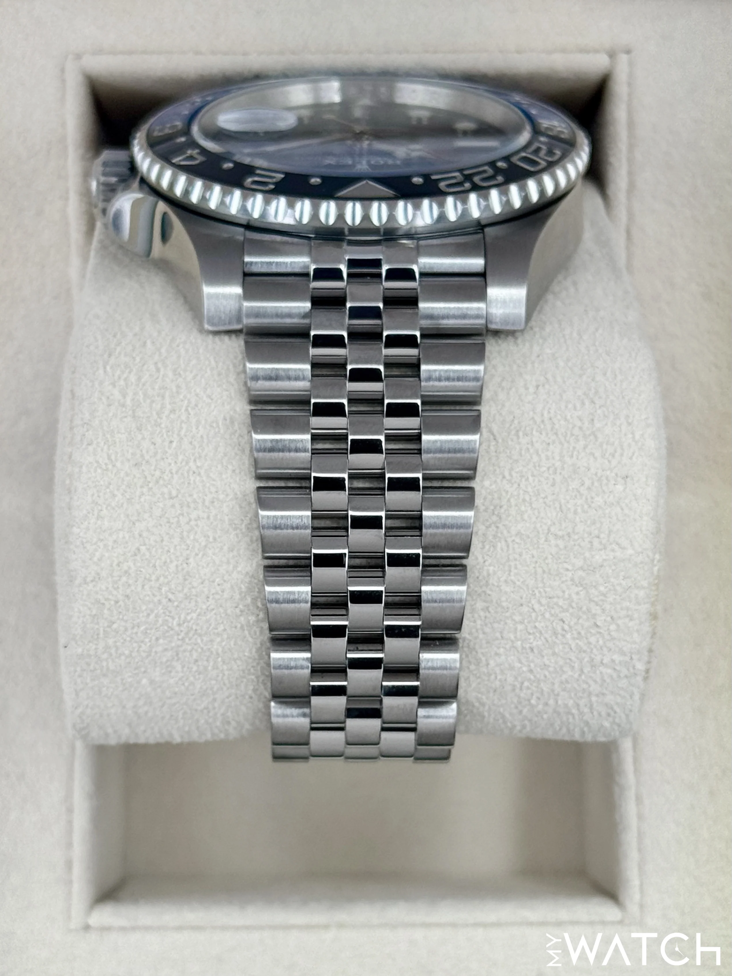 2022 Rolex GMT-Master II "Batgirl" 40mm 126710BLNR Jubilee - Image 4