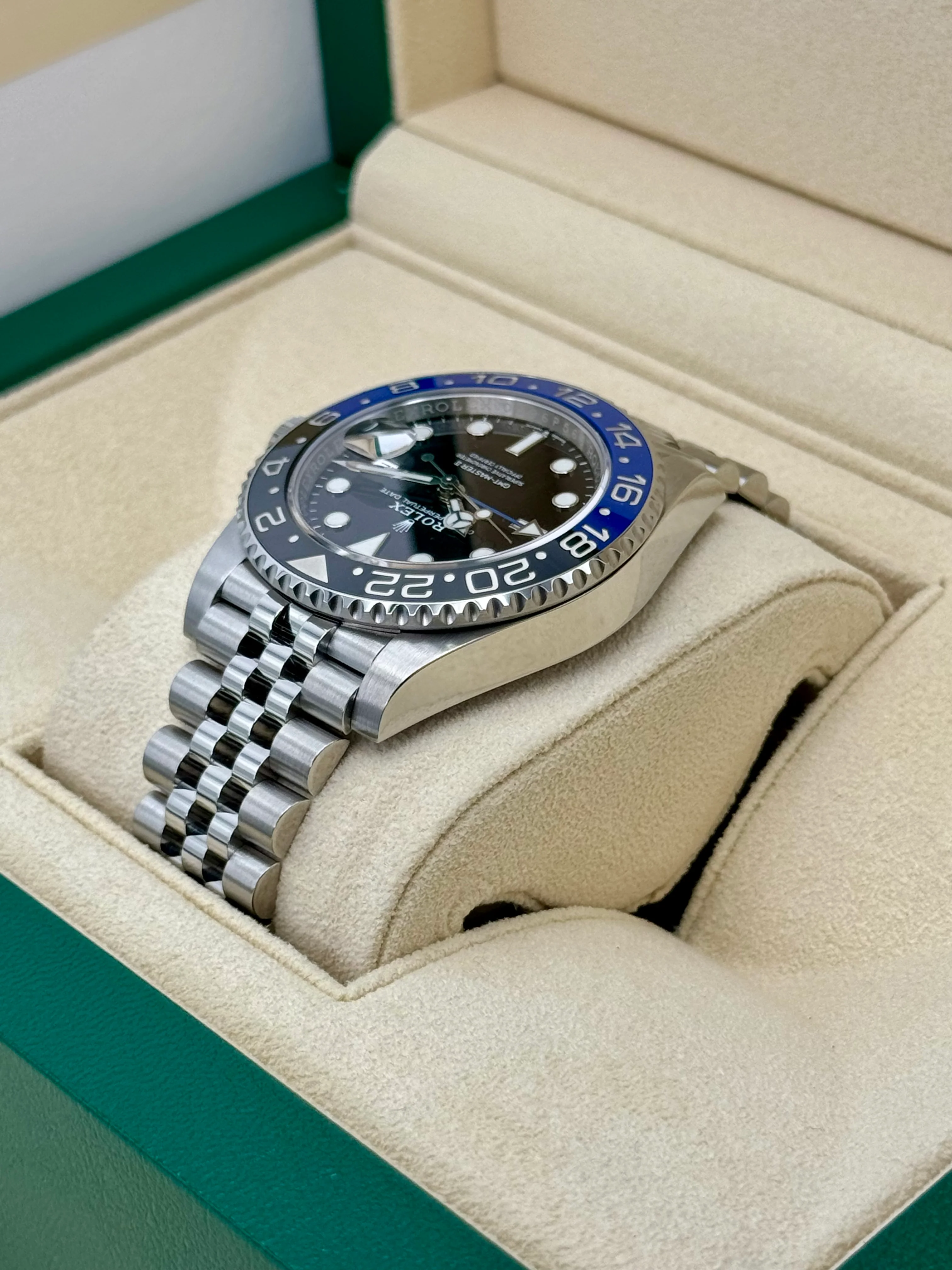 2022 Rolex GMT-Master II "Batgirl" 40mm 126710BLNR Jubilee Black Dial - Image 7