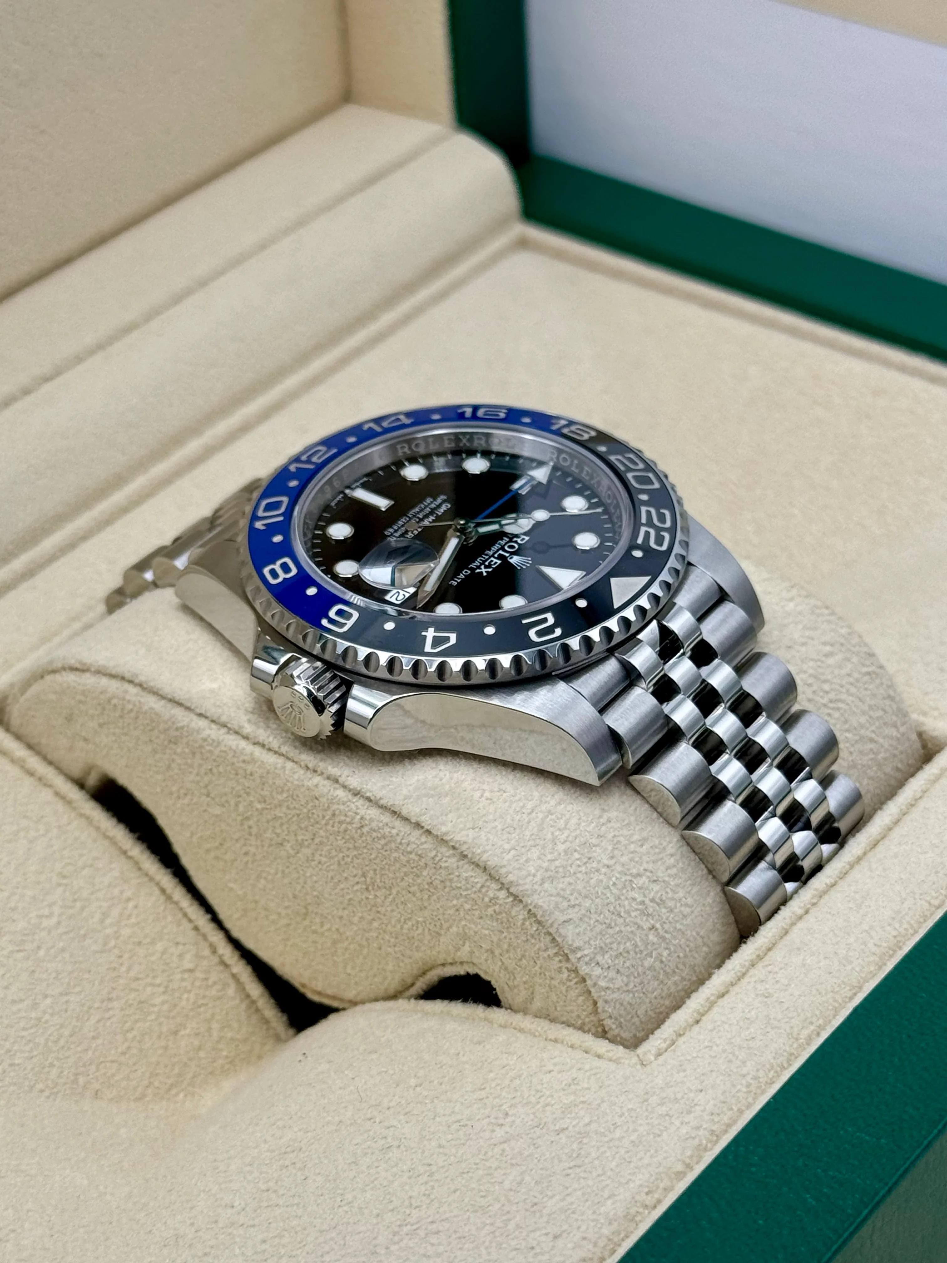 2022 Rolex GMT-Master II "Batgirl" 40mm 126710BLNR Jubilee Black Dial - Image 8
