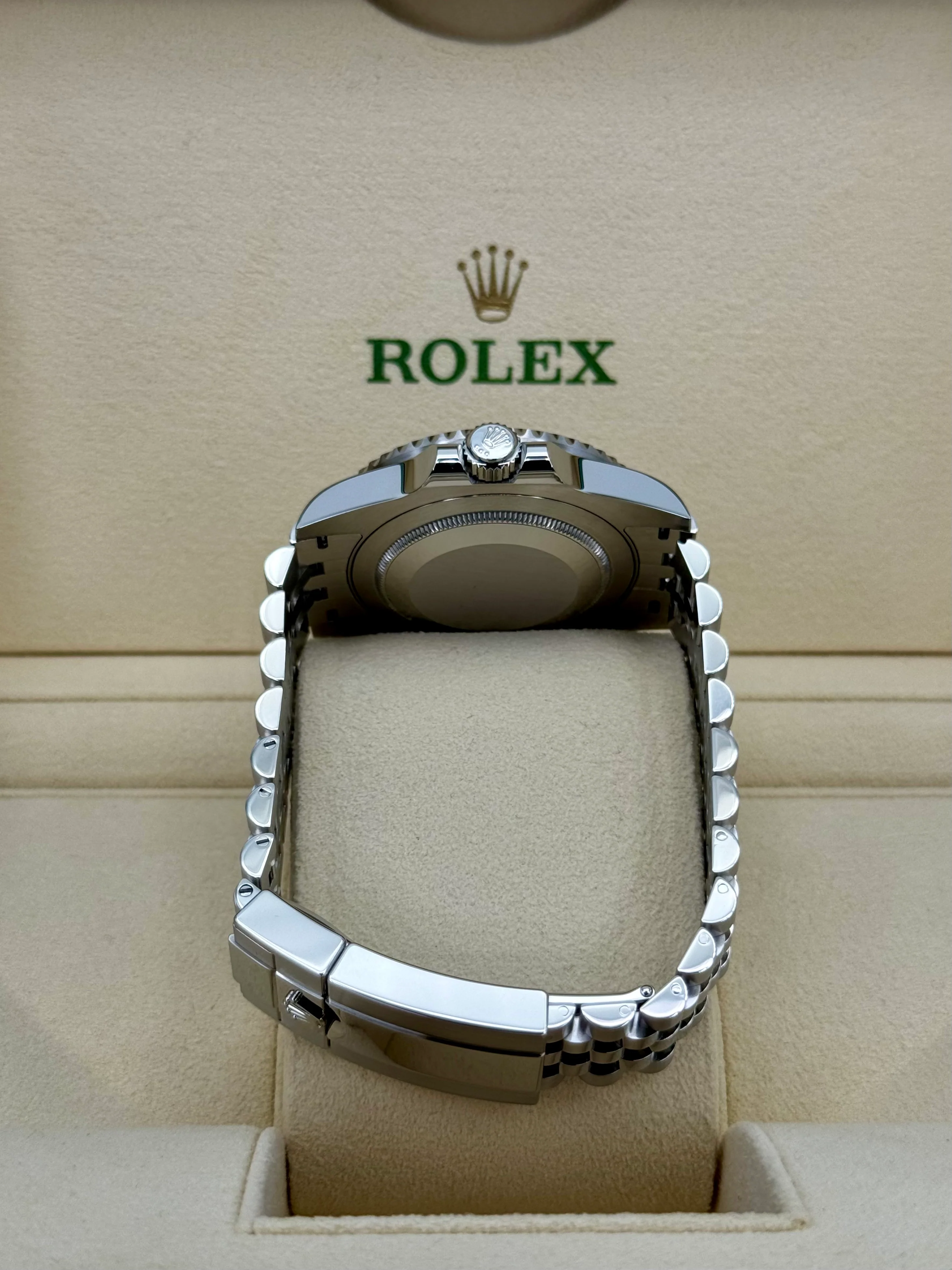 2022 Rolex GMT-Master II "Batgirl" 40mm 126710BLNR Jubilee Black Dial - Image 9