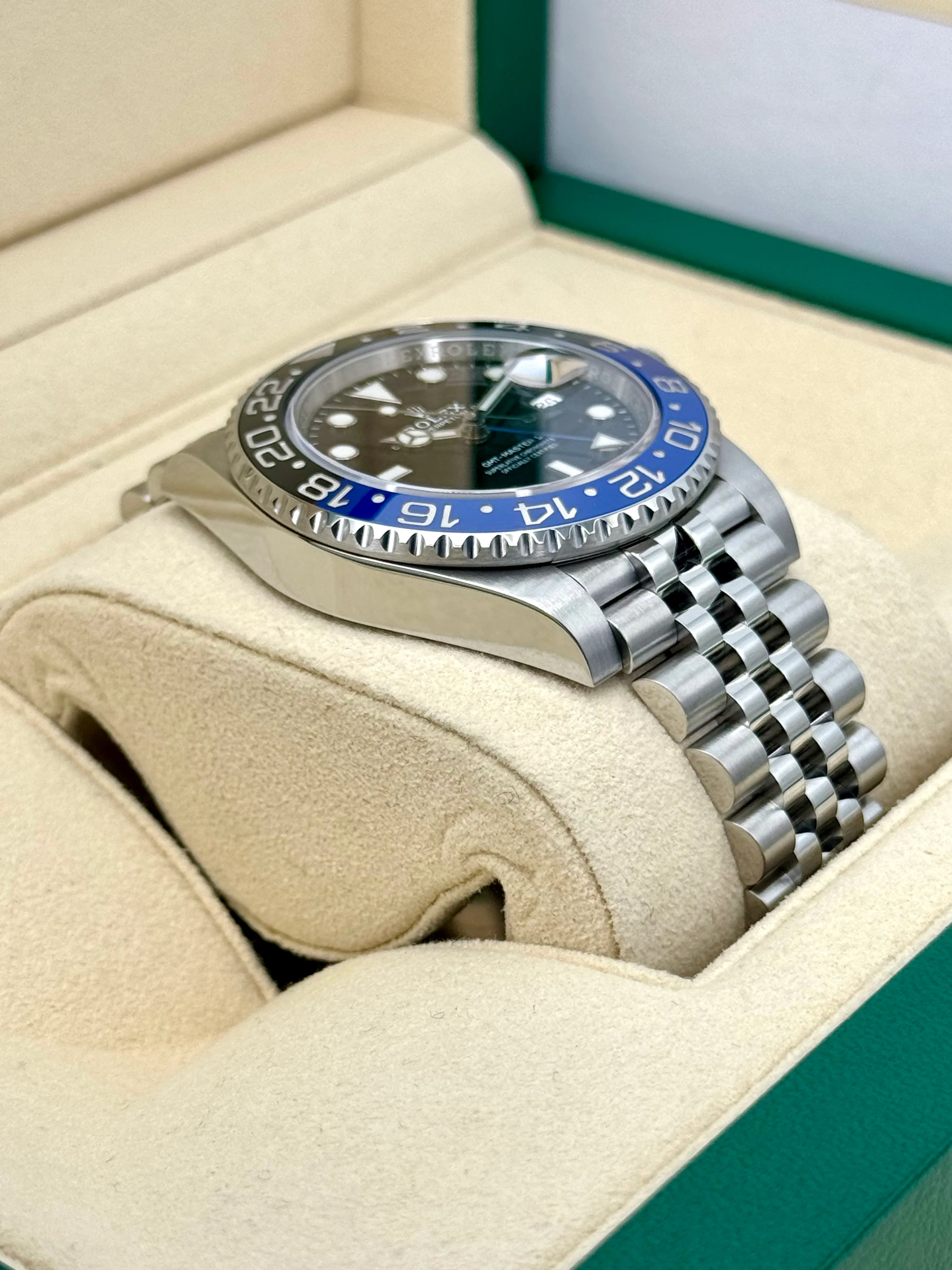 2022 Rolex GMT-Master II "Batgirl" 40mm 126710BLNR Jubilee Black Dial - Image 6