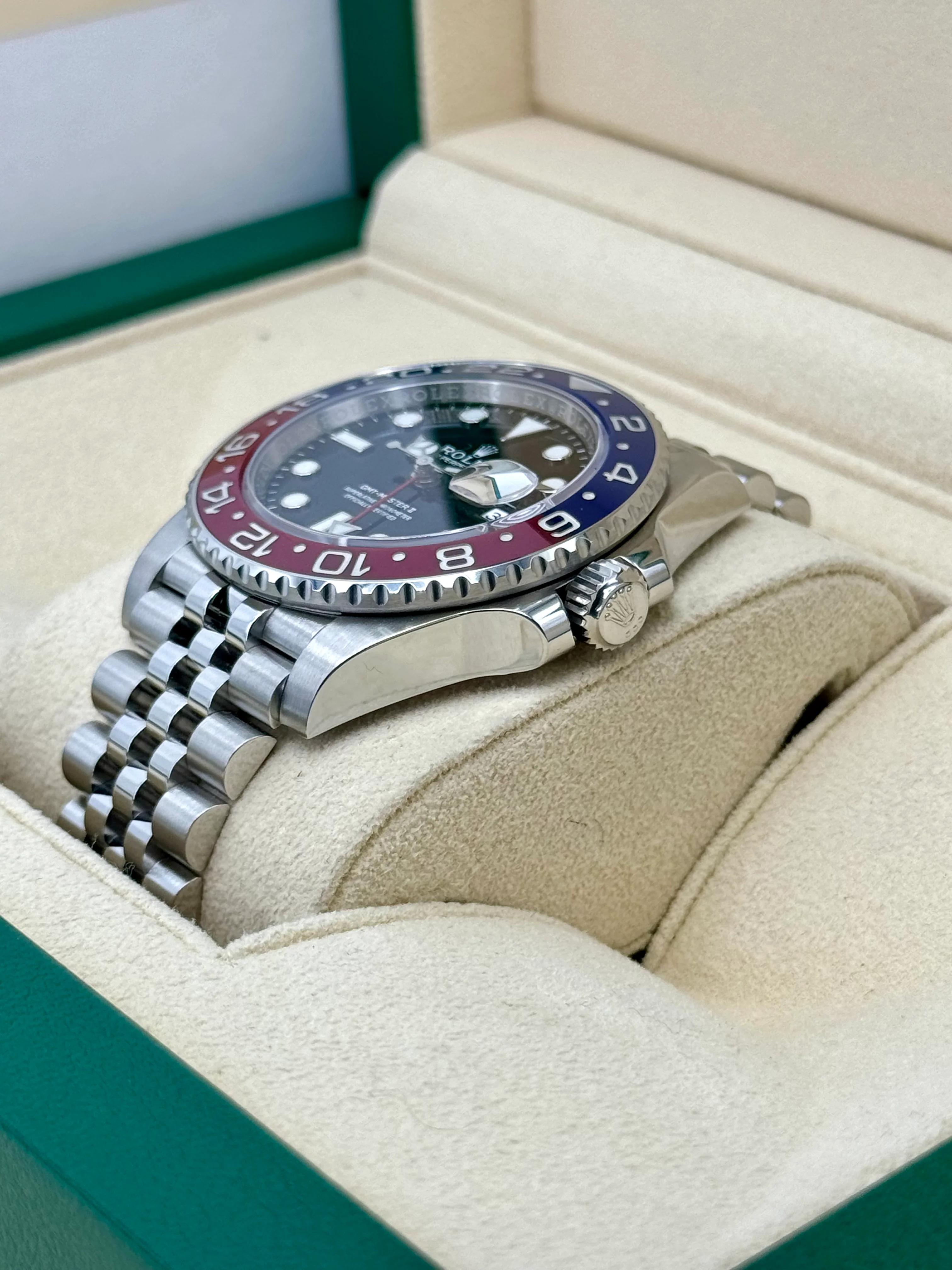 2022 Rolex GMT-Master II "Pepsi" 40mm 126710BLRO Jubilee - Image 5
