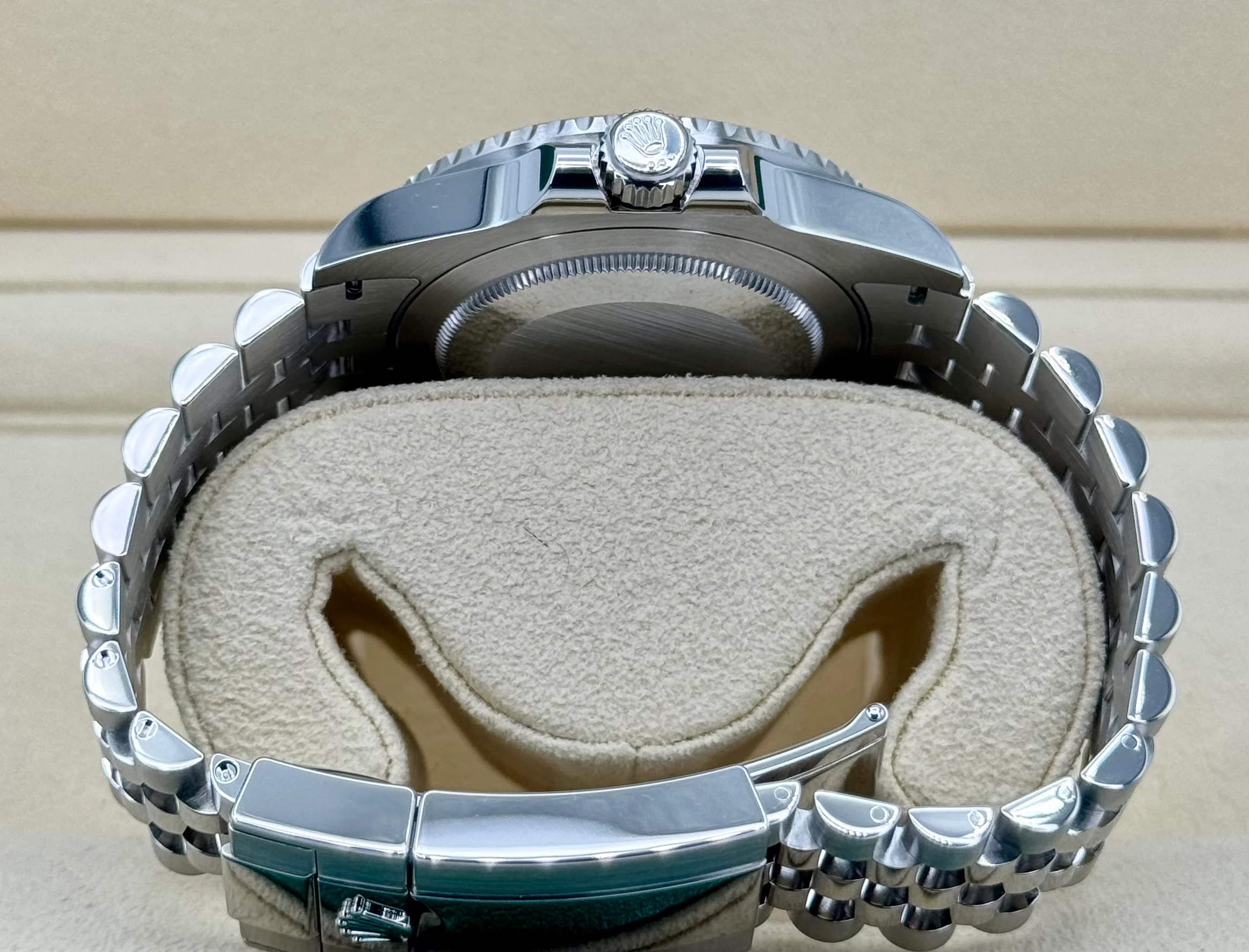 2022 Rolex GMT-Master II "Pepsi" 40mm 126710BLRO Jubilee - Image 9