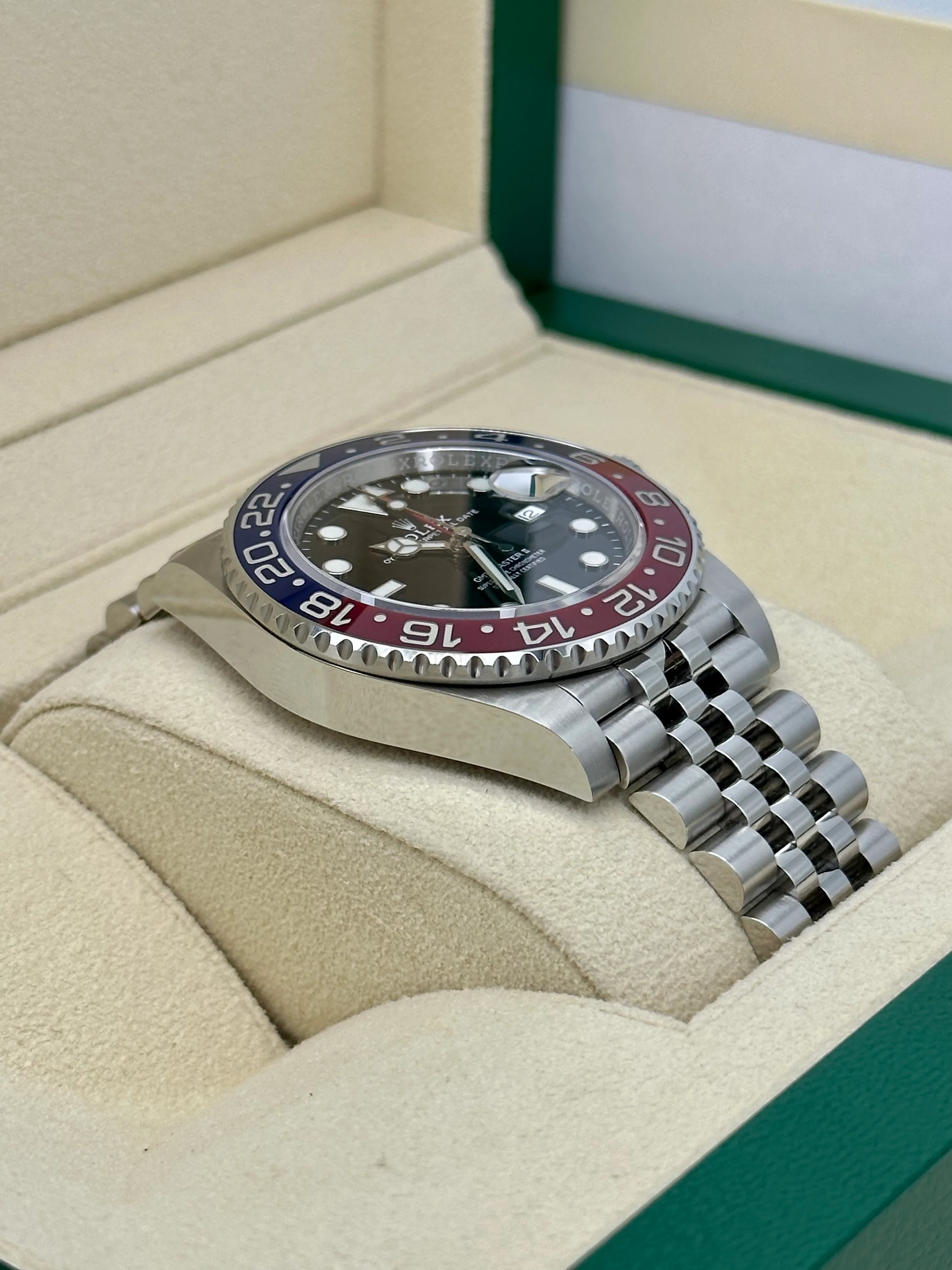 2022 Rolex GMT-Master II "Pepsi" 40mm 126710BLRO Jubilee - Image 6