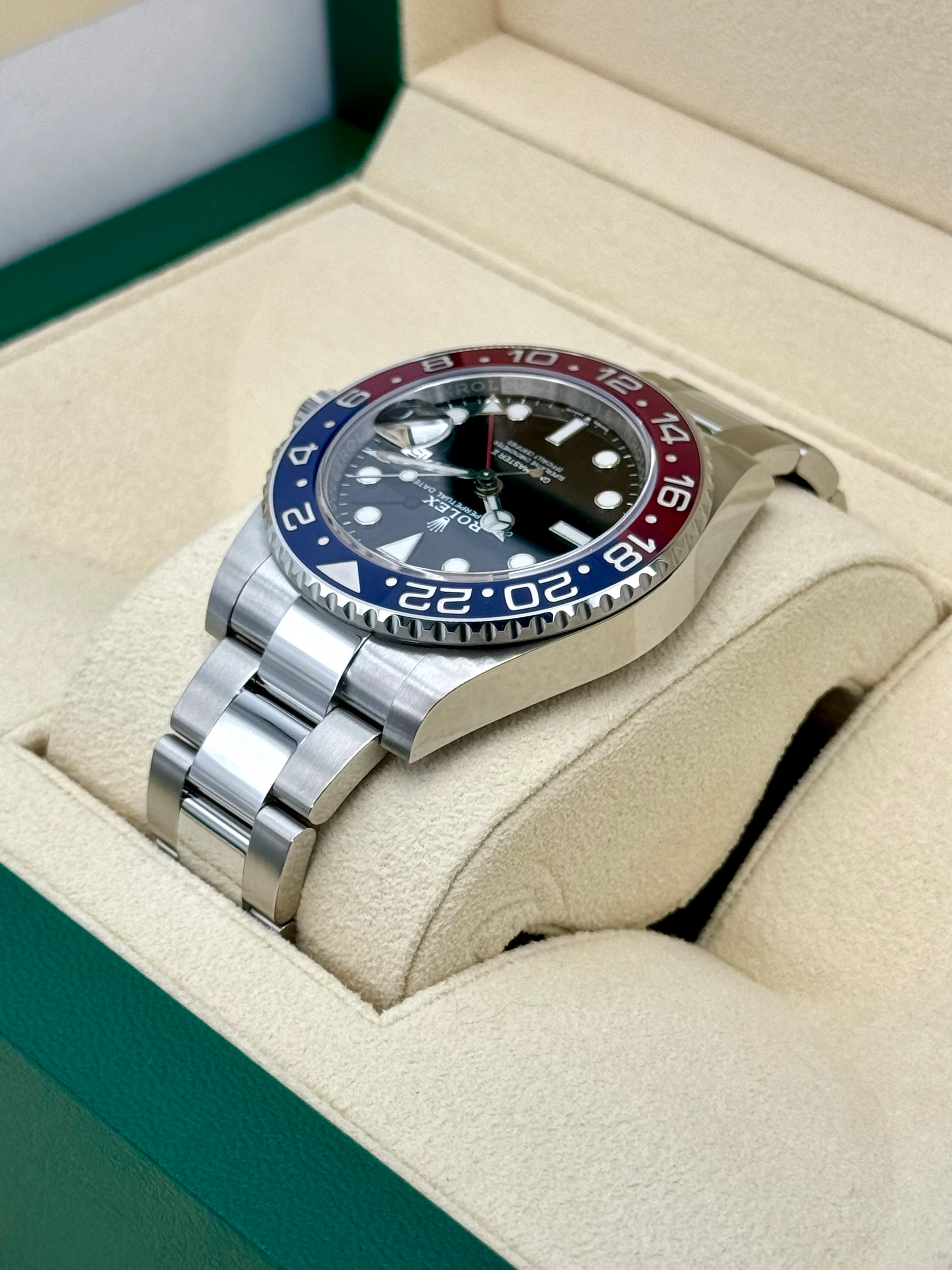 2022 Rolex GMT-Master II "Pepsi" 40mm 126710BLRO Oyster - Image 7