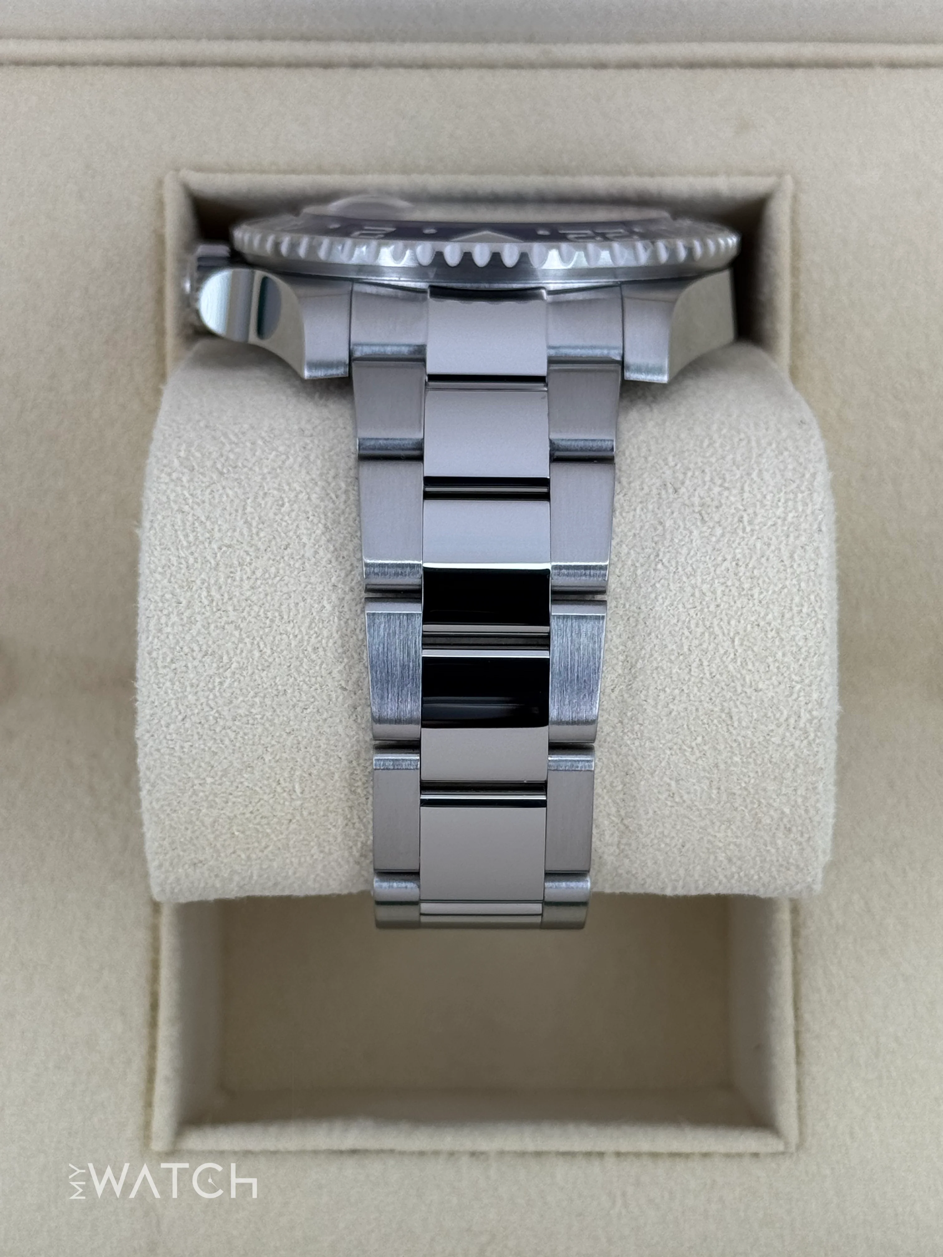 2022 Rolex GMT-Master II "Pepsi" 40mm 126710BLRO Oyster - Image 4