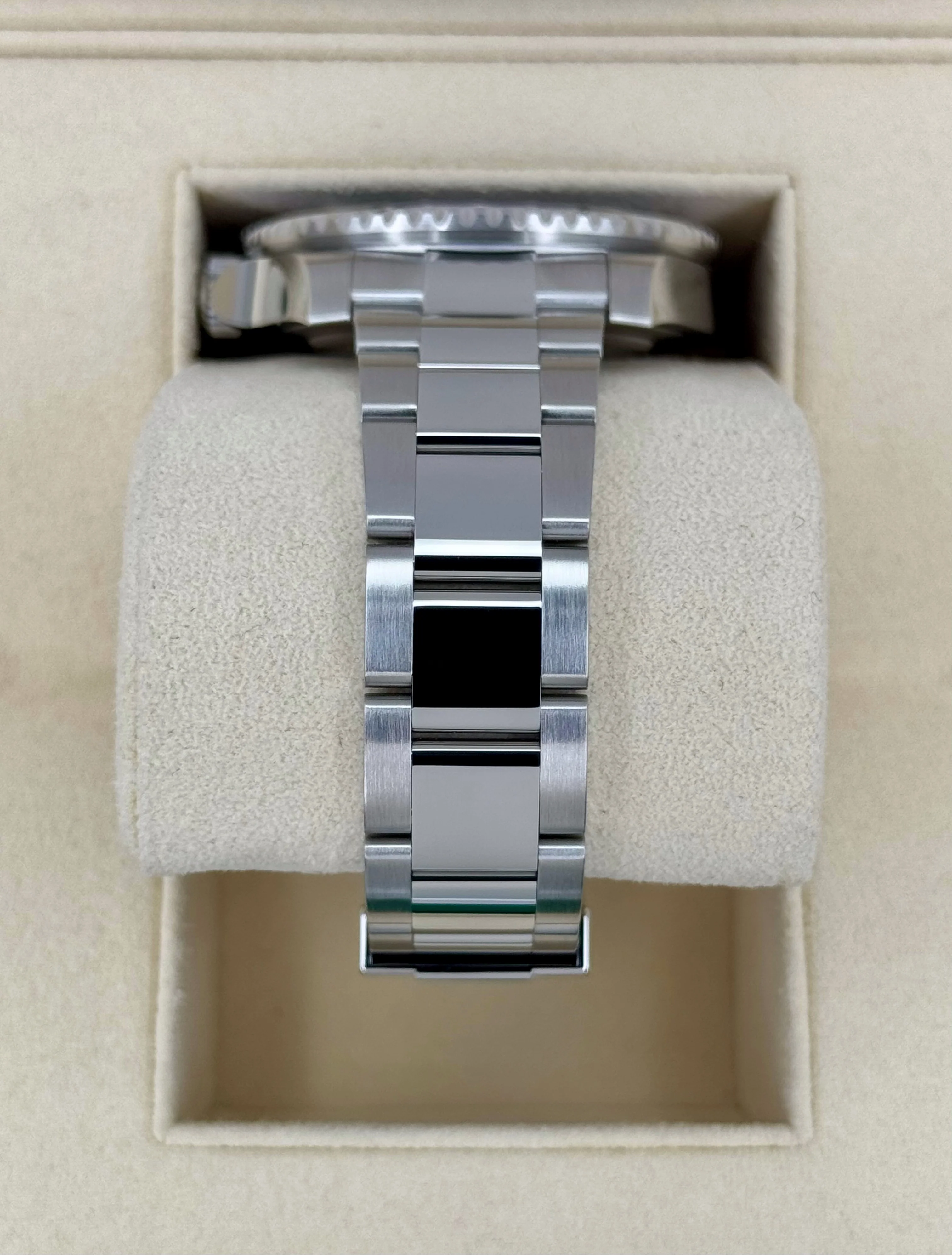 2022 Rolex GMT-Master II "Pepsi" 40mm 126710BLRO Oyster - Image 4