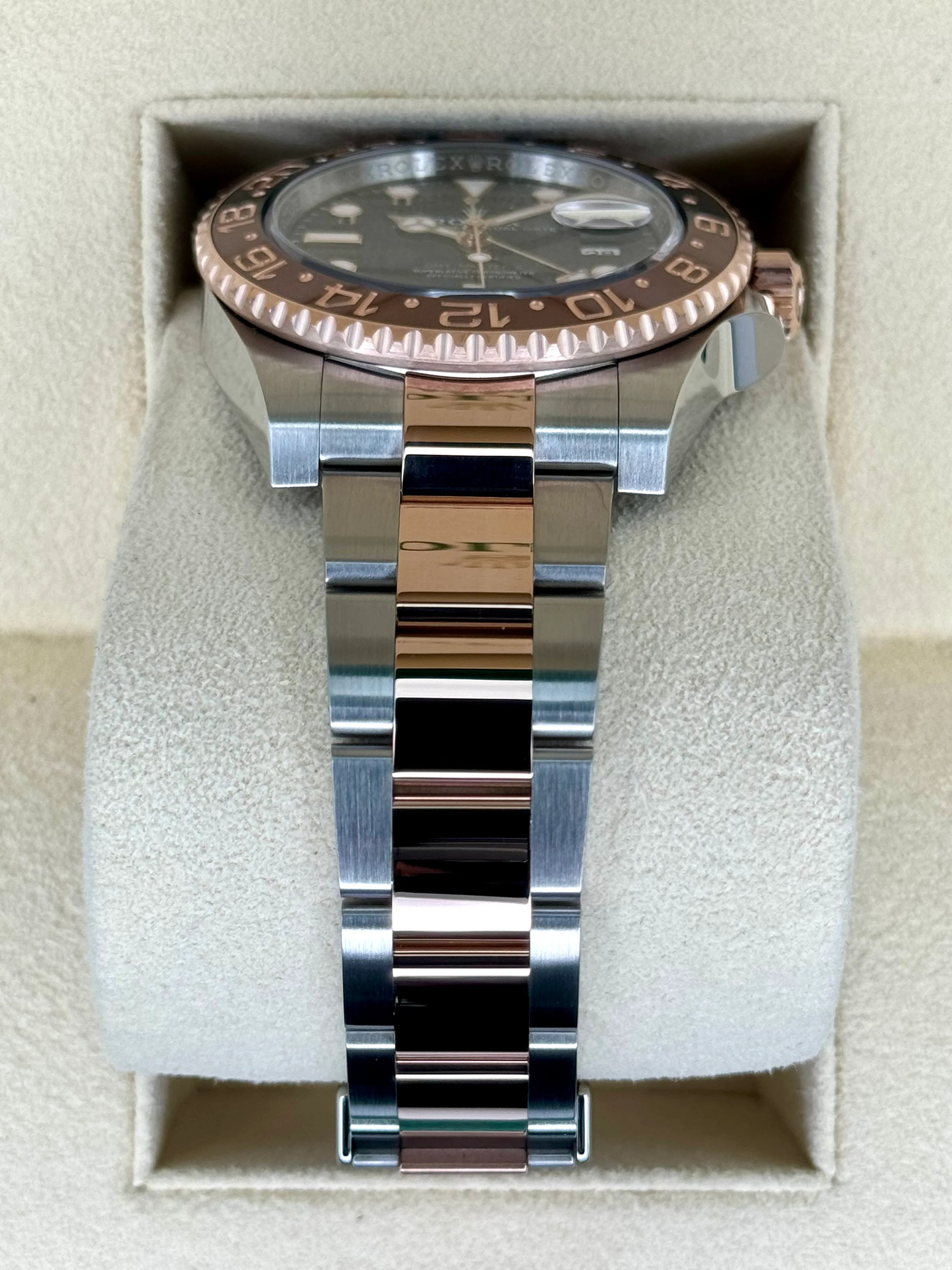 2022 Rolex GMT-Master II "Rootbeer" 40mm 126711CHNR Two-Tone - Image 3