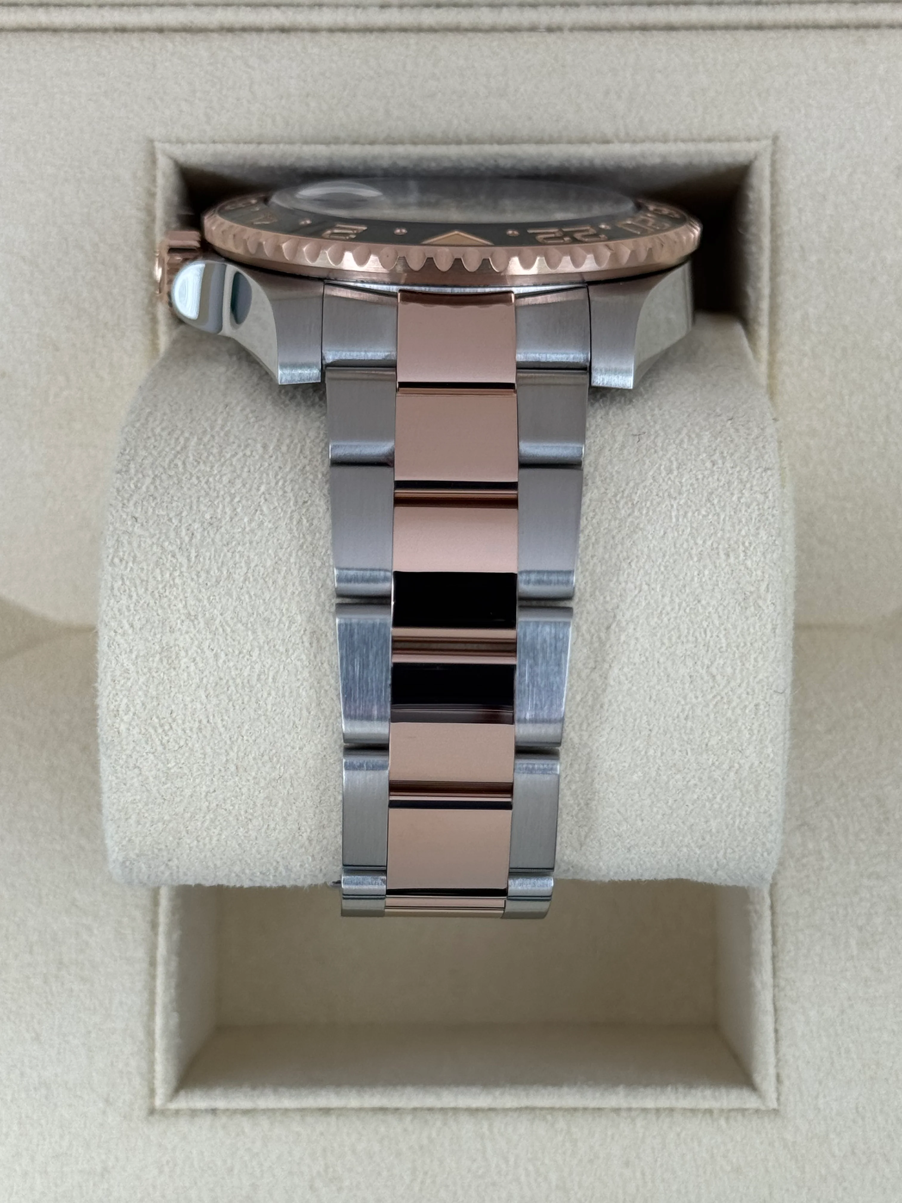 2022 Rolex GMT-Master II "Rootbeer" 40mm 126711CHNR Two-Tone - Image 4