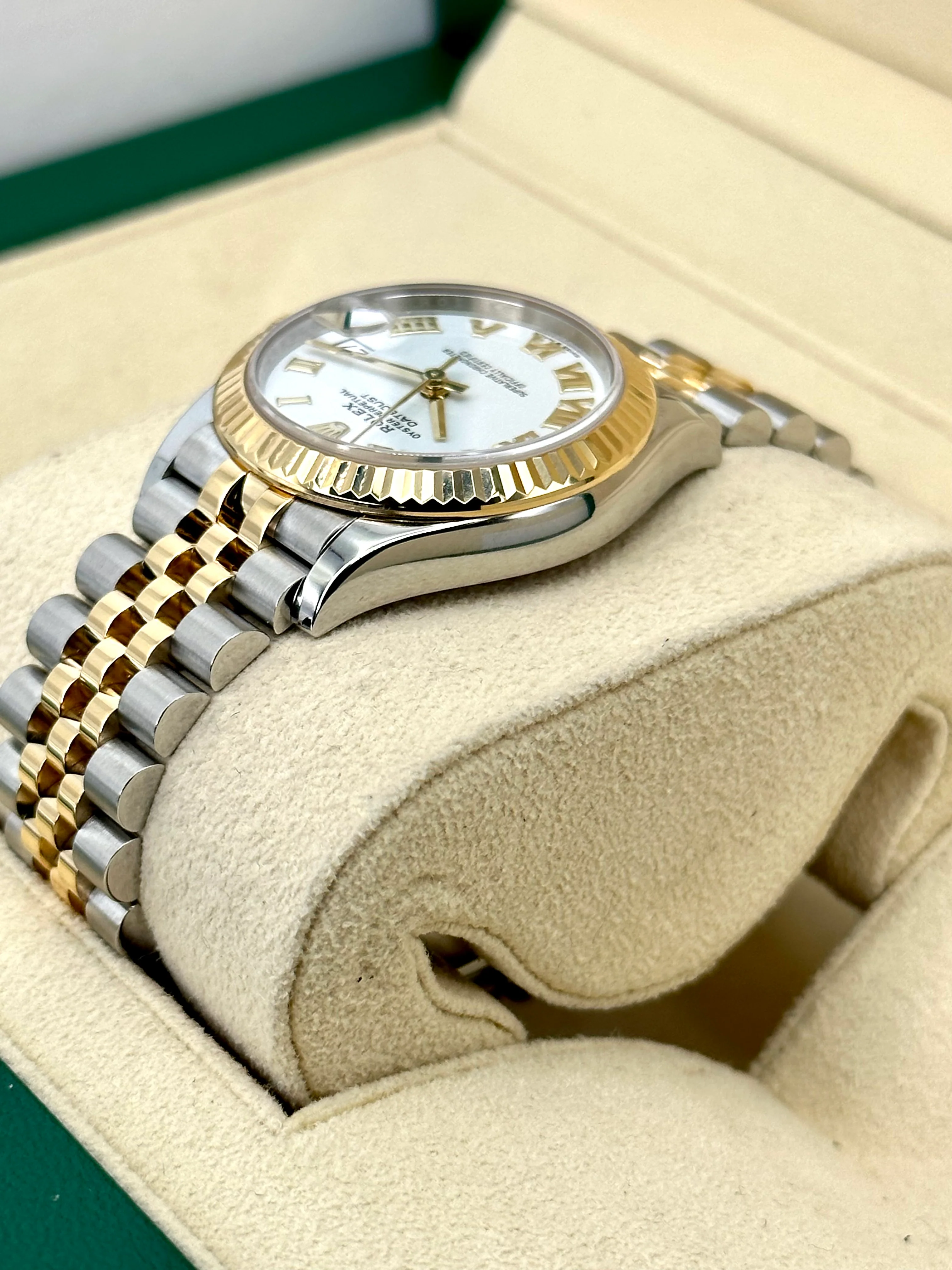 2022 Rolex Lady Datejust 31mm 278273 Jubilee White Roman Numeral Dial - Image 8