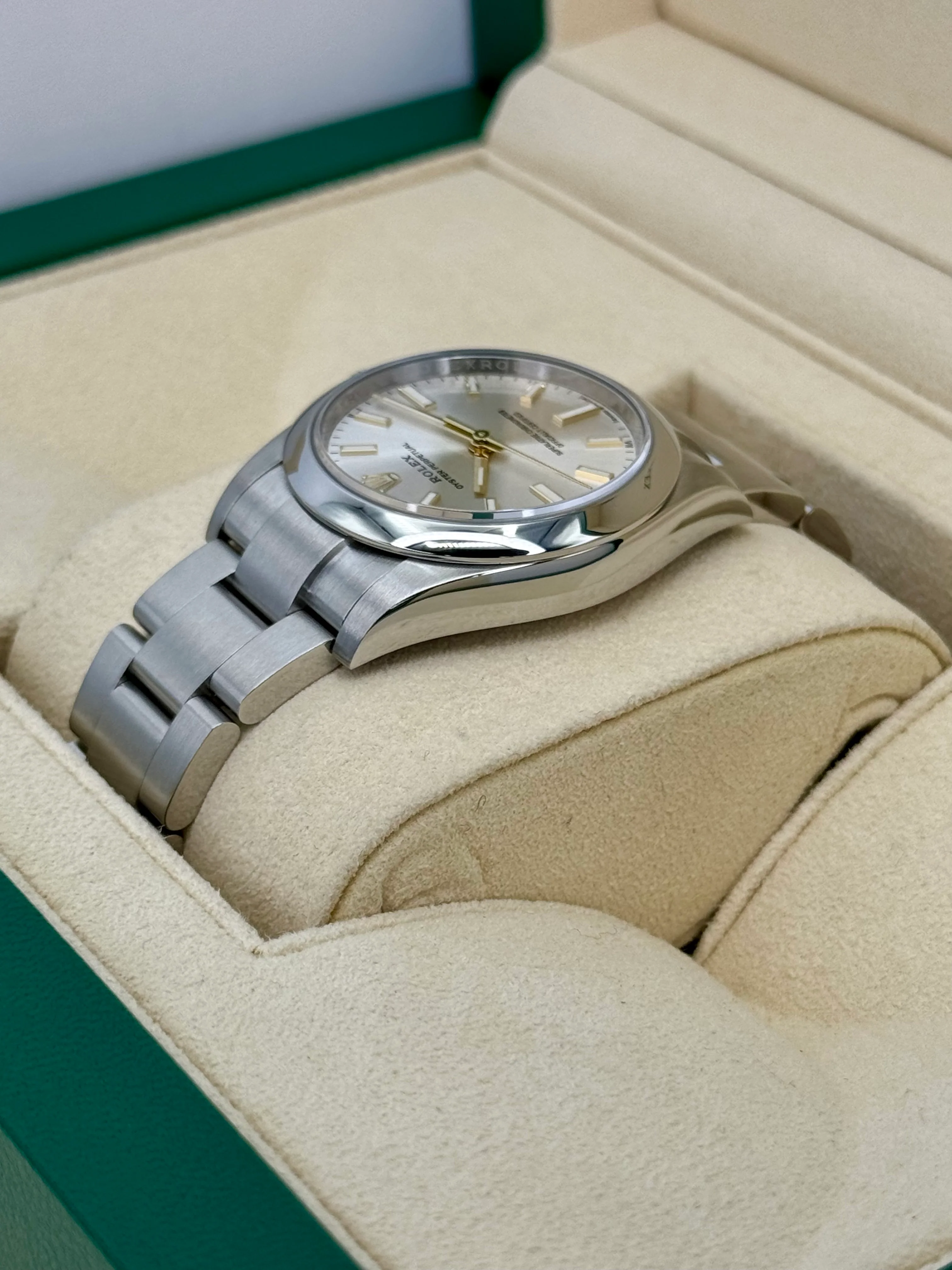 2022 Rolex Oyster Perpetual 34mm Stainless Steel Silver Dial - Image 7