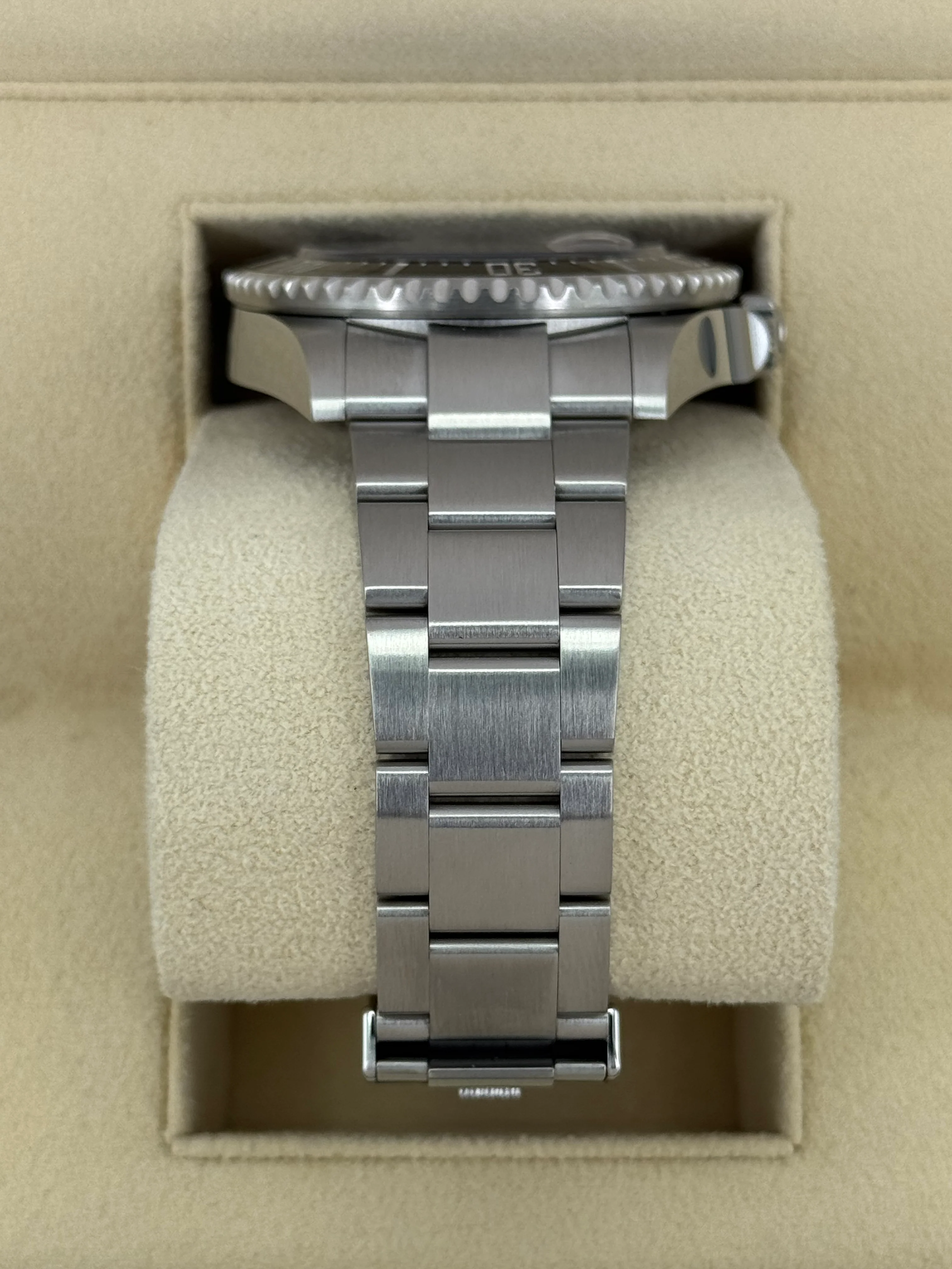 2022 Rolex Sea-Dweller 43mm 126600 Stainless Steel Black Dial - Image 3